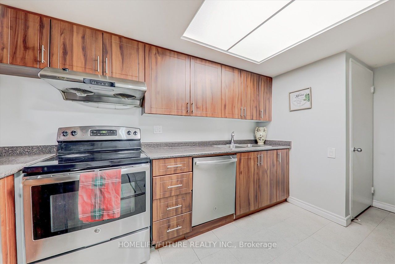 2460 Eglinton Avenue E, #203