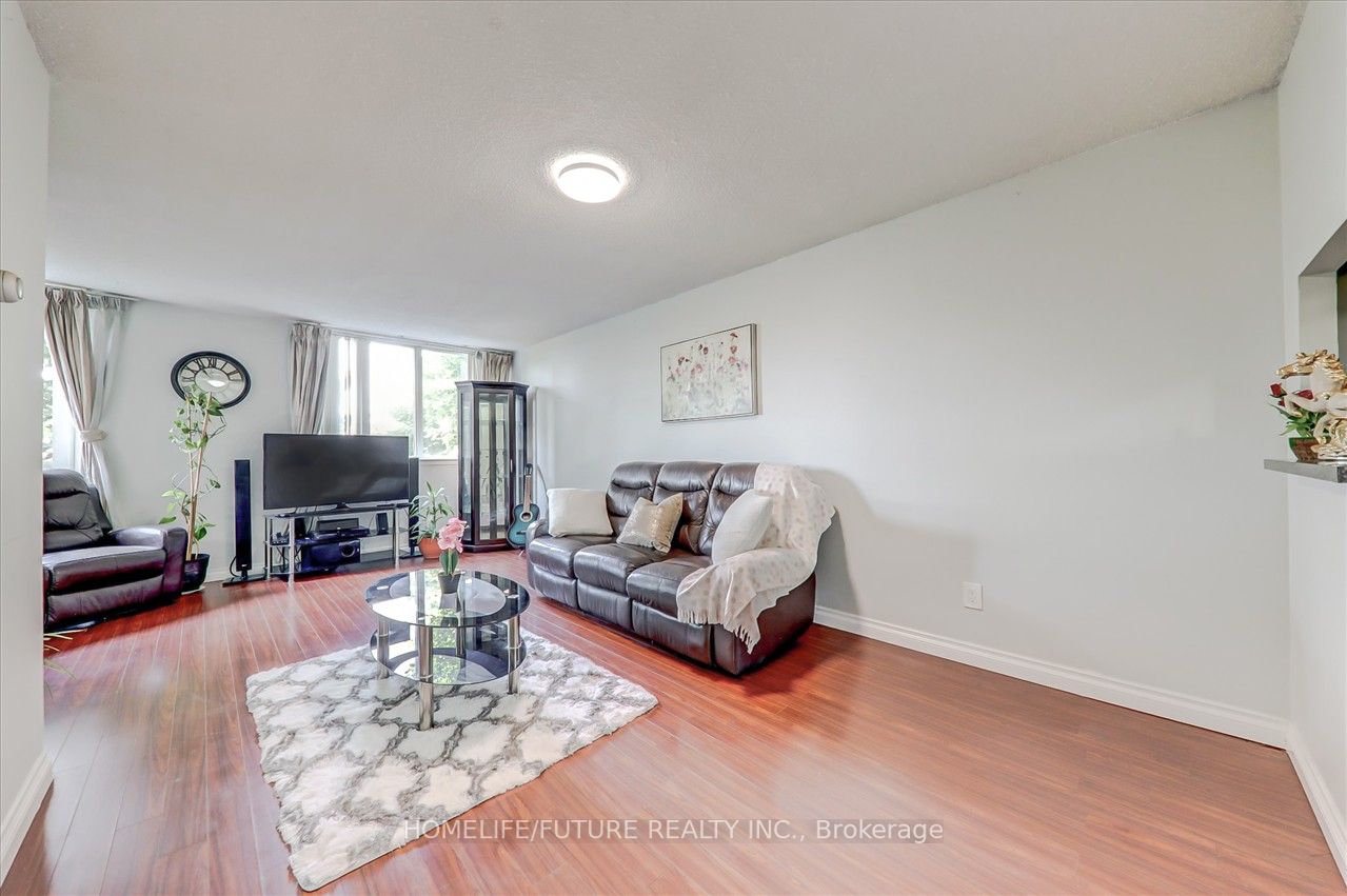 2460 Eglinton Avenue E, #203