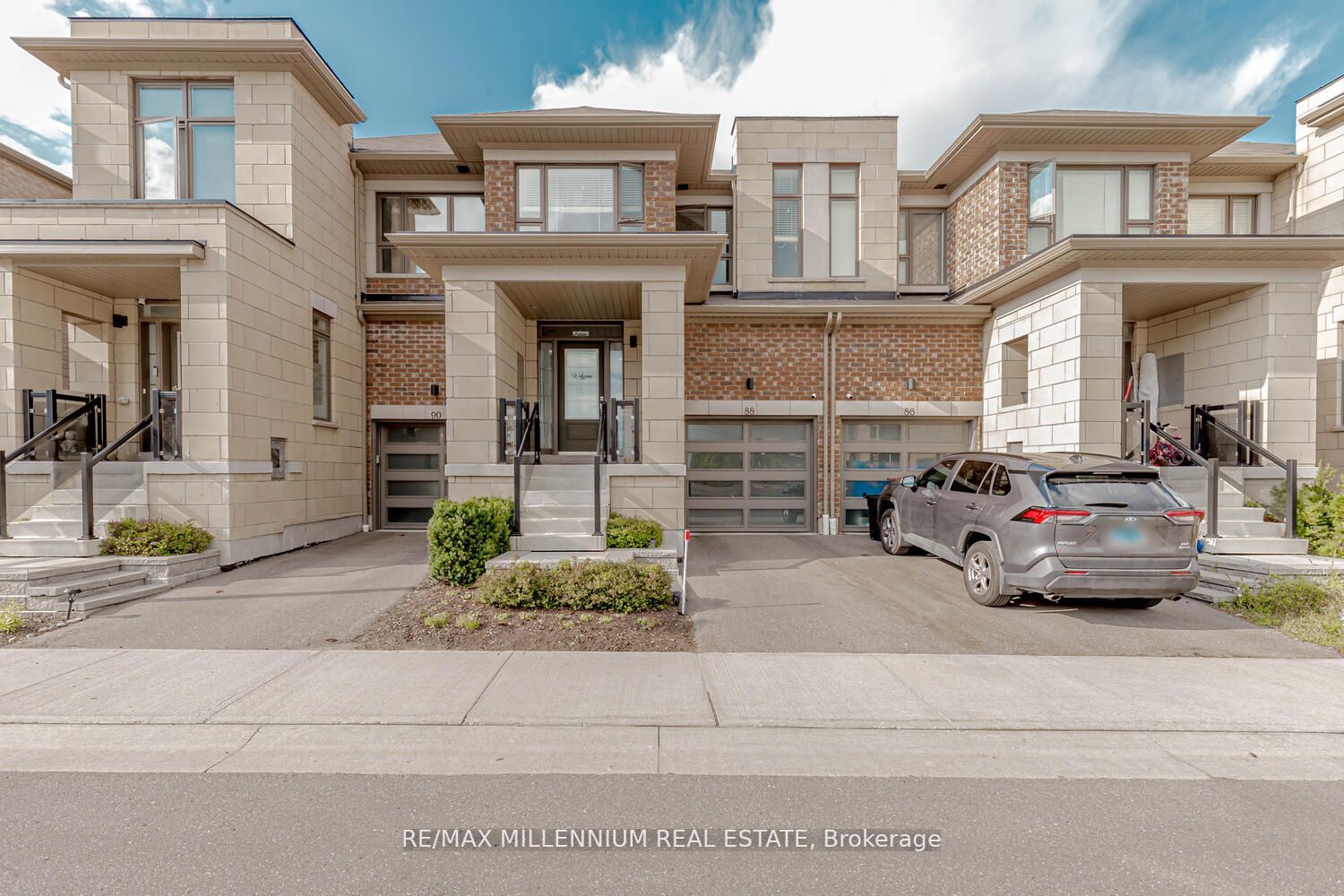 88 Donald Fleming Way