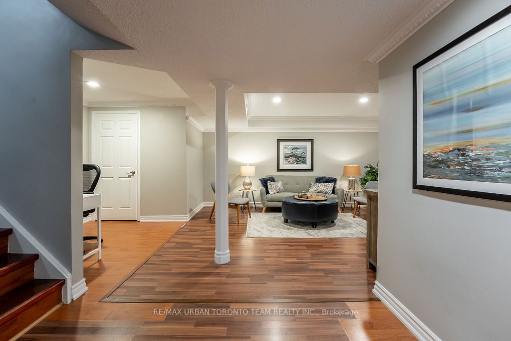31 Ponymeadow Terr