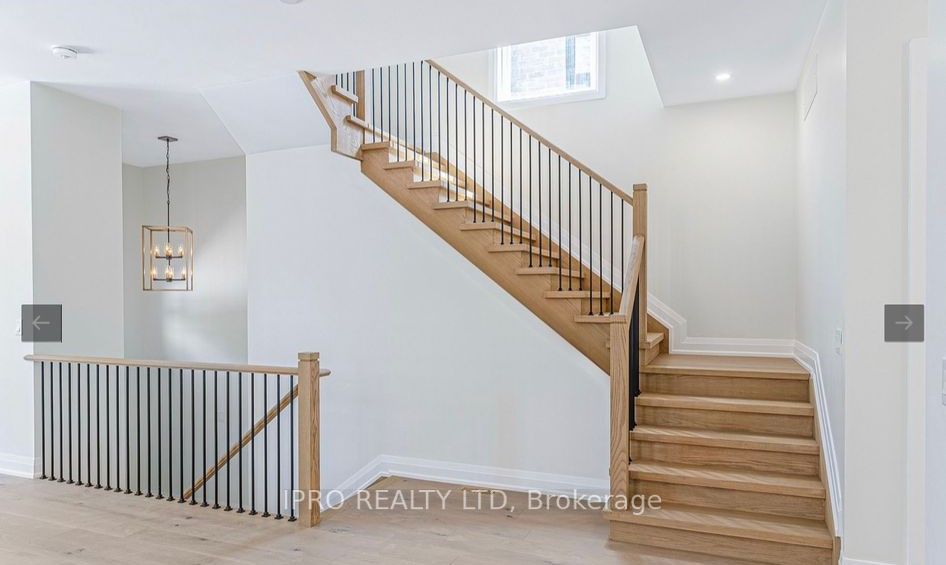 293 Paramount Path