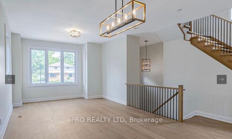 293 Paramount Path