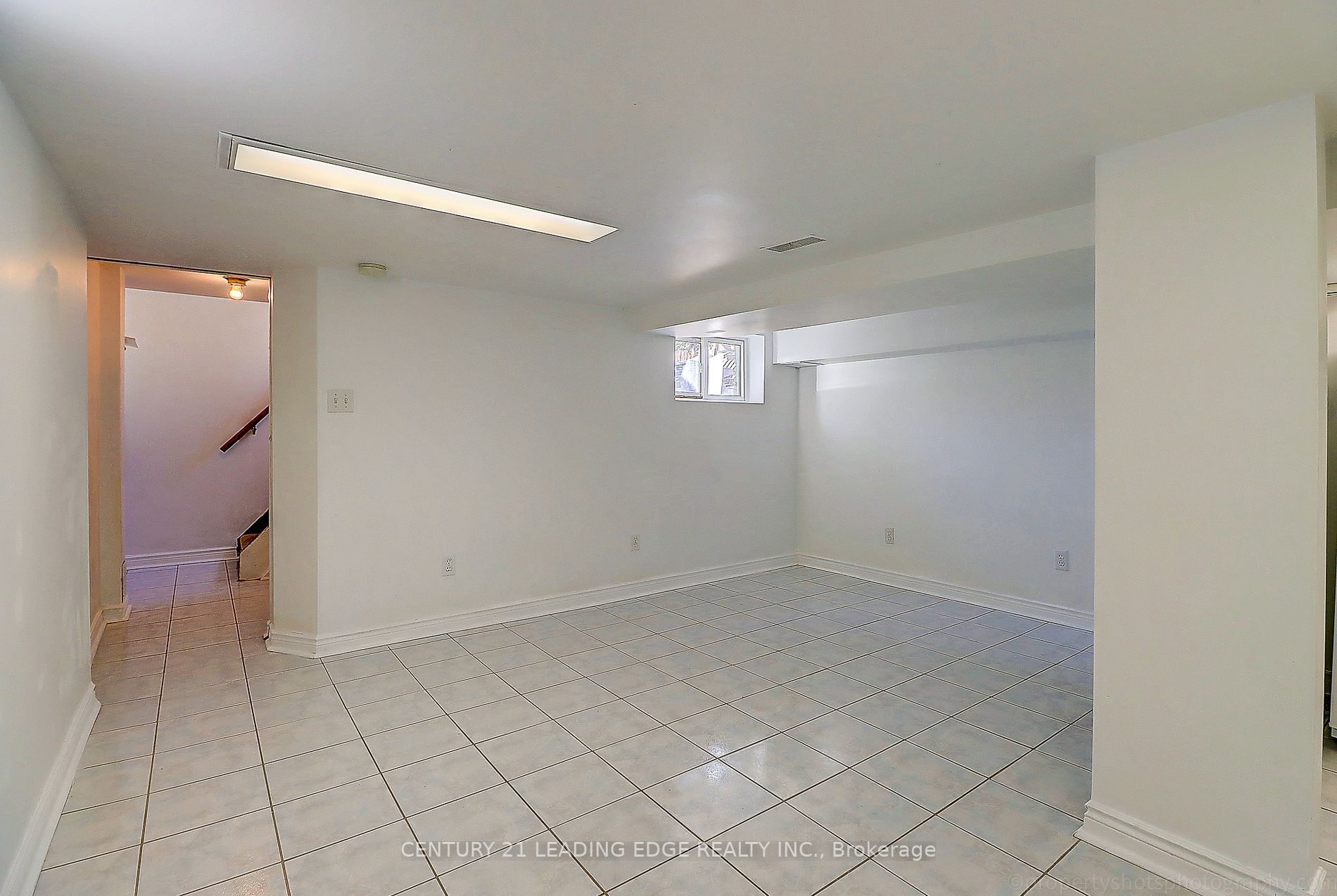 267 Glebeholme Blvd
