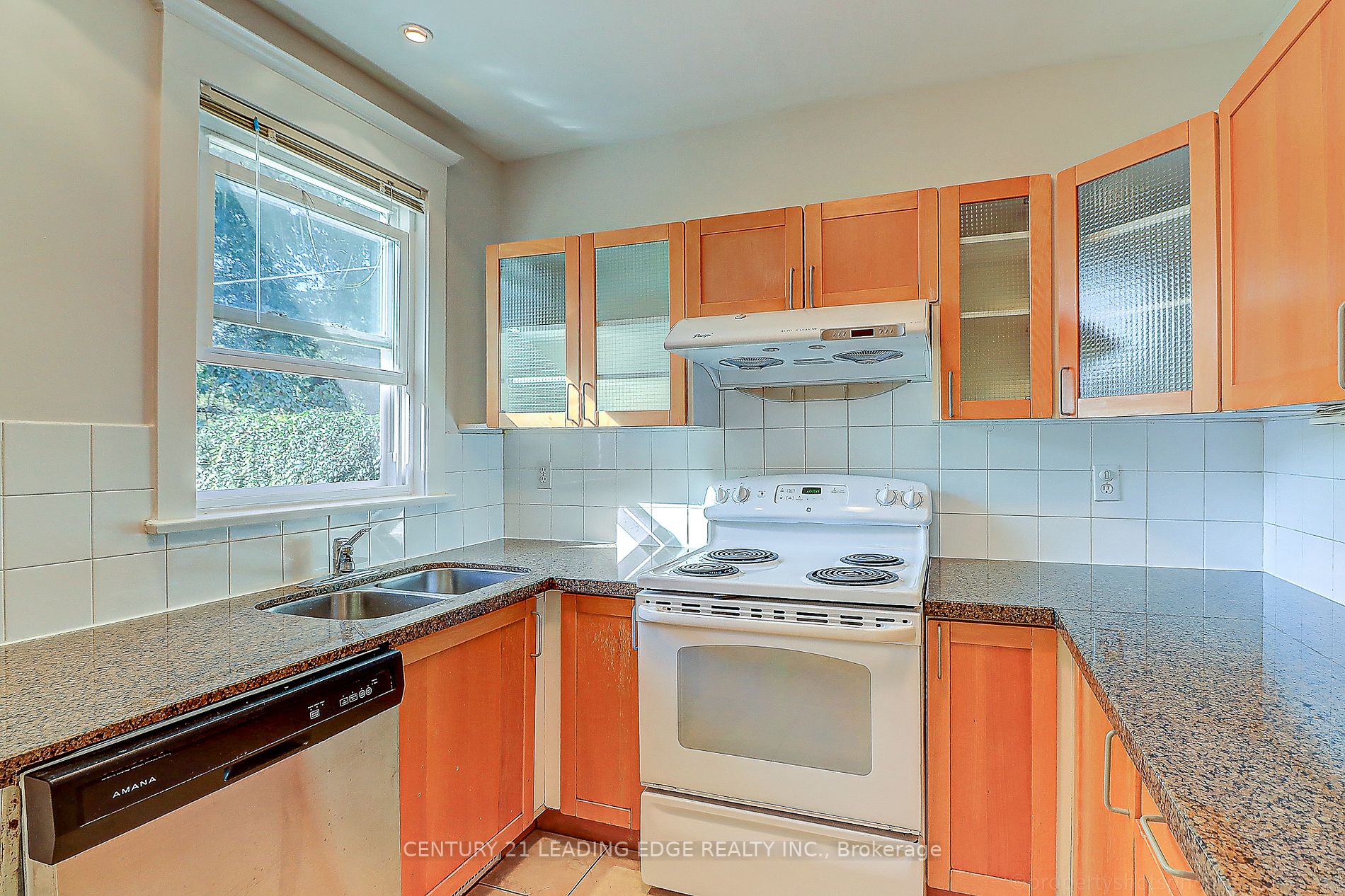 267 Glebeholme Blvd