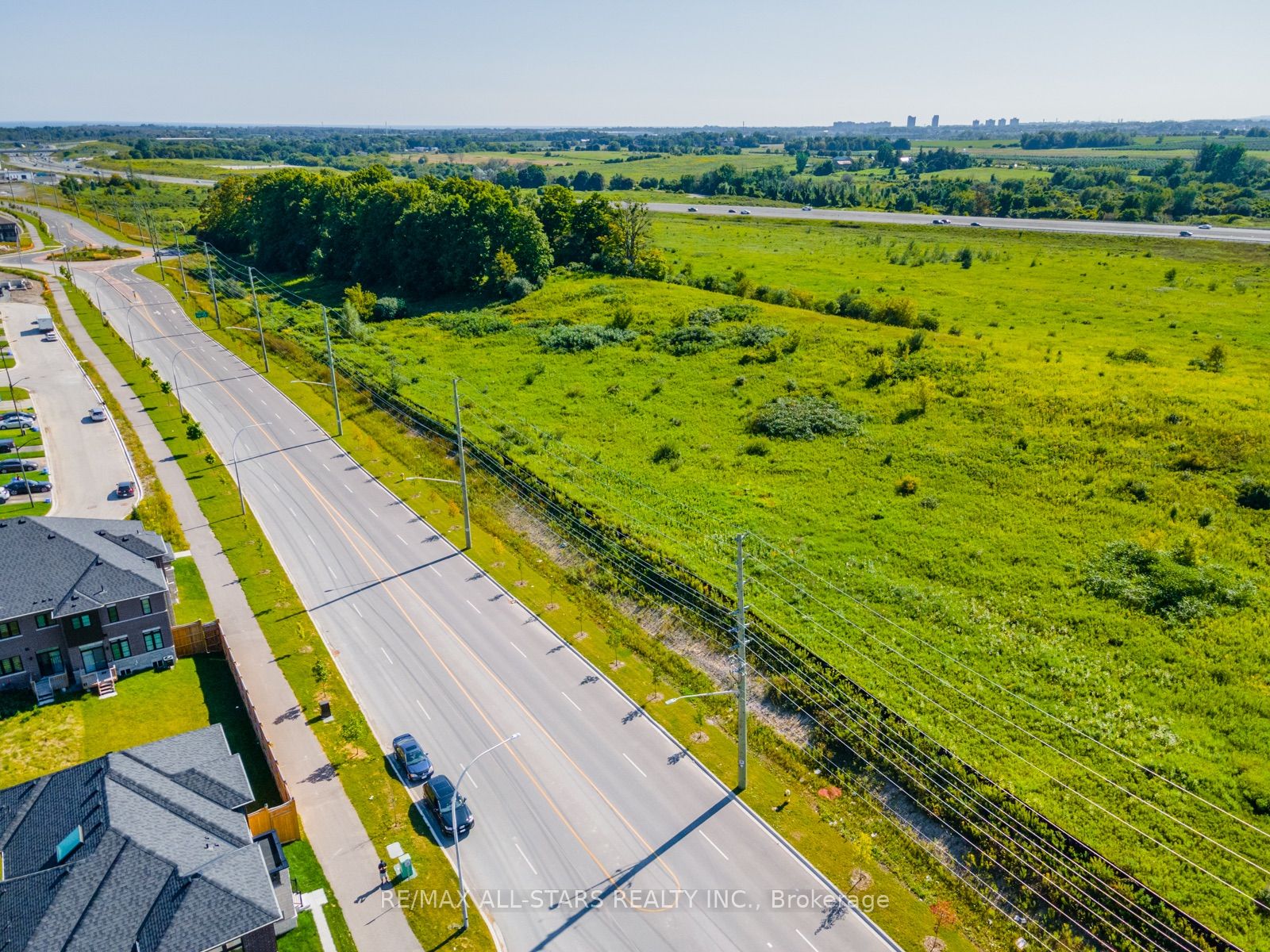 2 Closson Dr