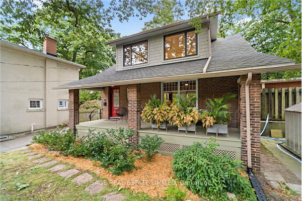 40 Fallingbrook Rd, Toronto