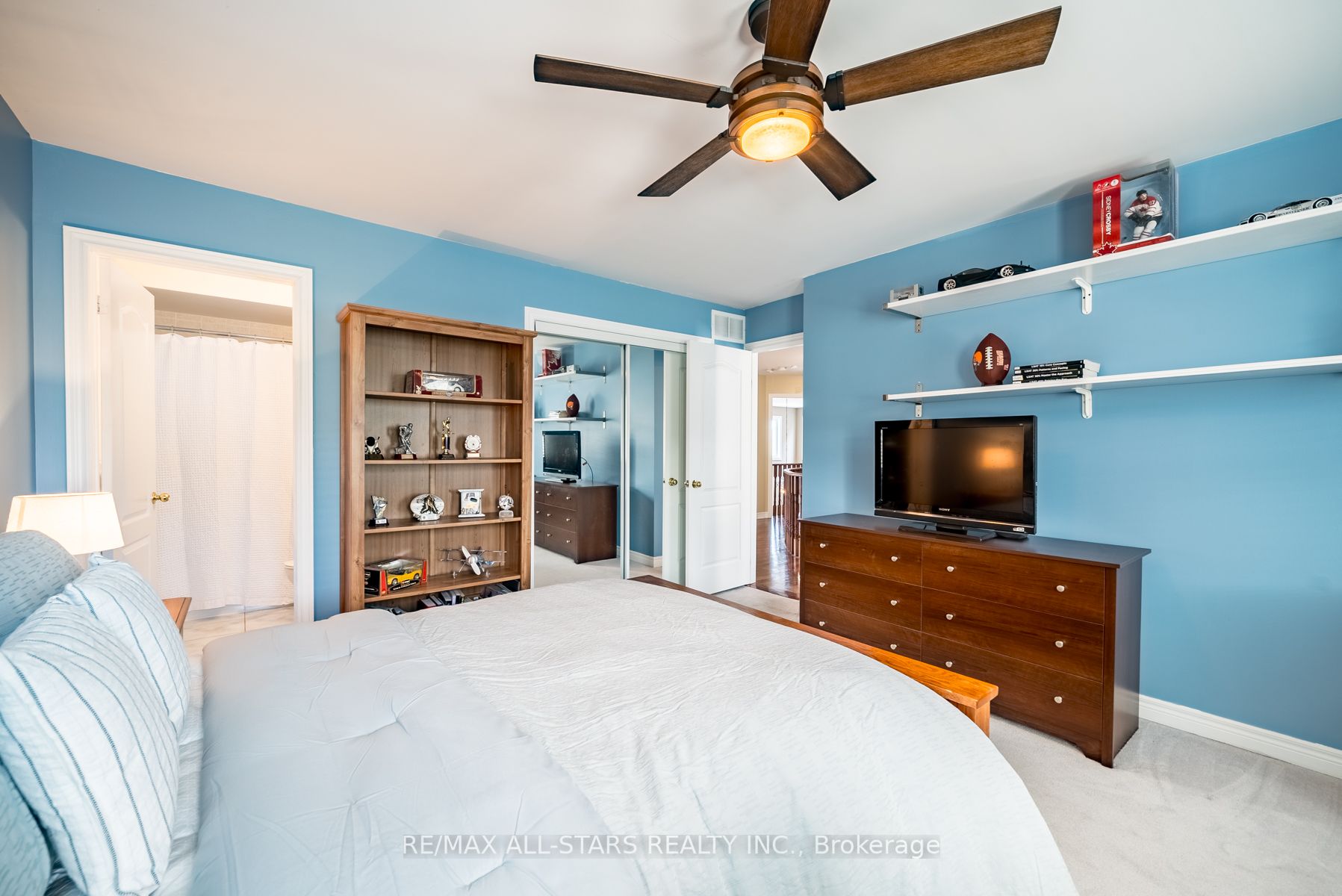 16 Jordan Crt