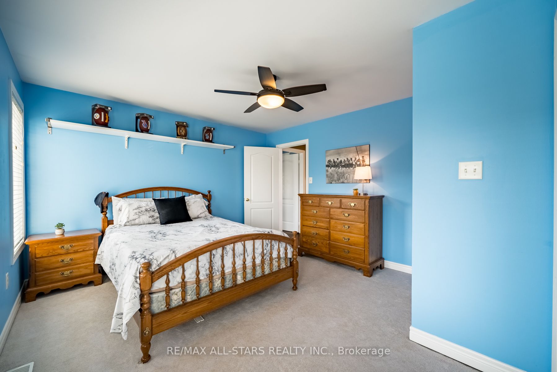 16 Jordan Crt