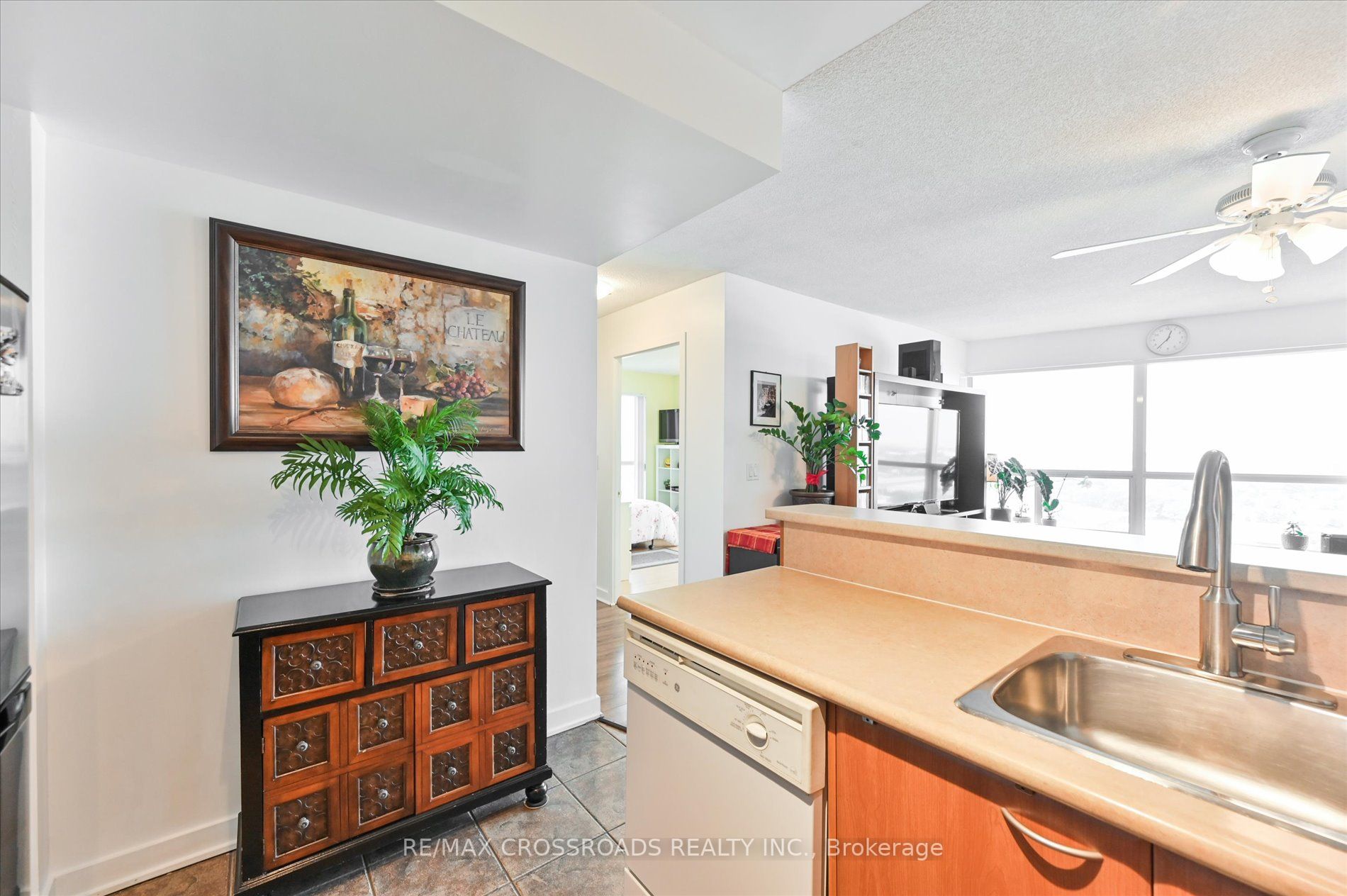 38 Lee Centre Dr, #1912