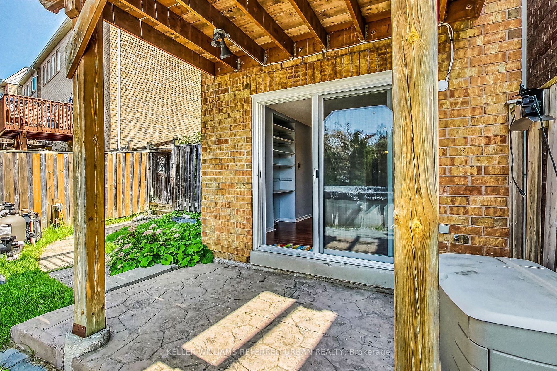 30 Dooley Cres