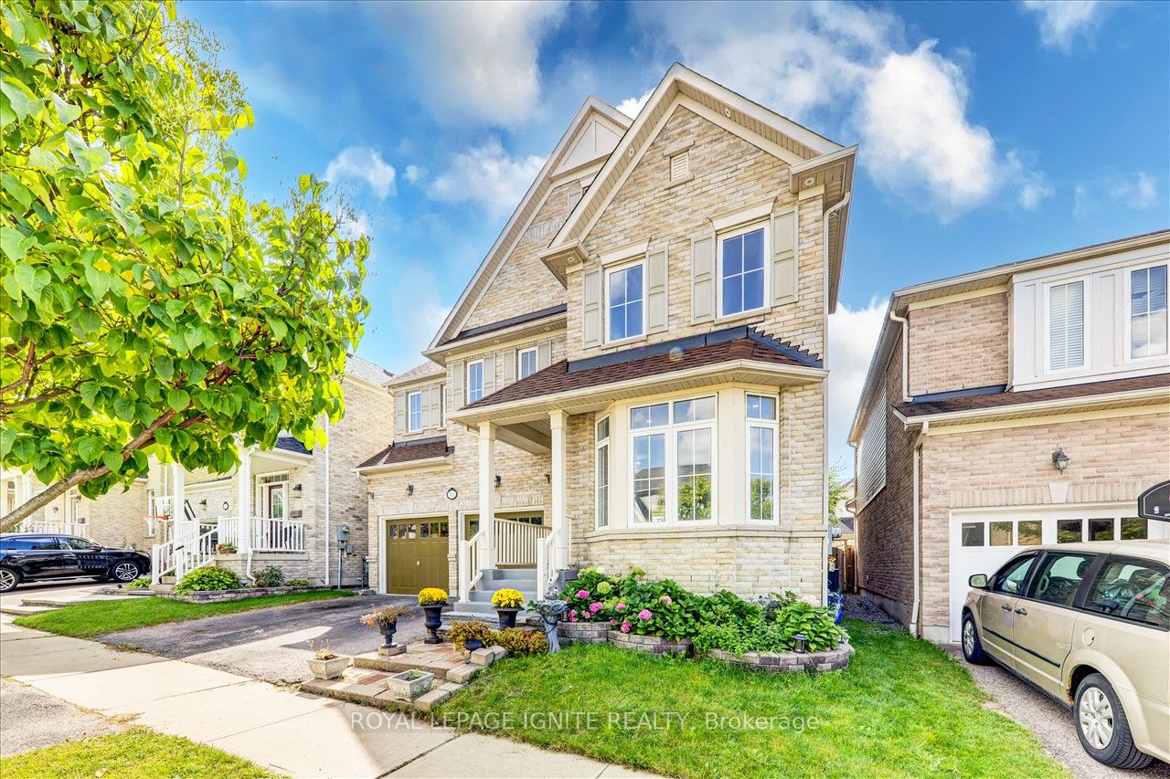 11 Barnfield Cres