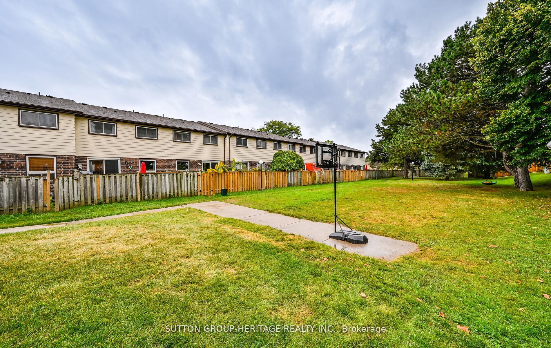 16 Tompkins Lane, #29