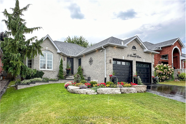 19 Boswell Dr, Clarington