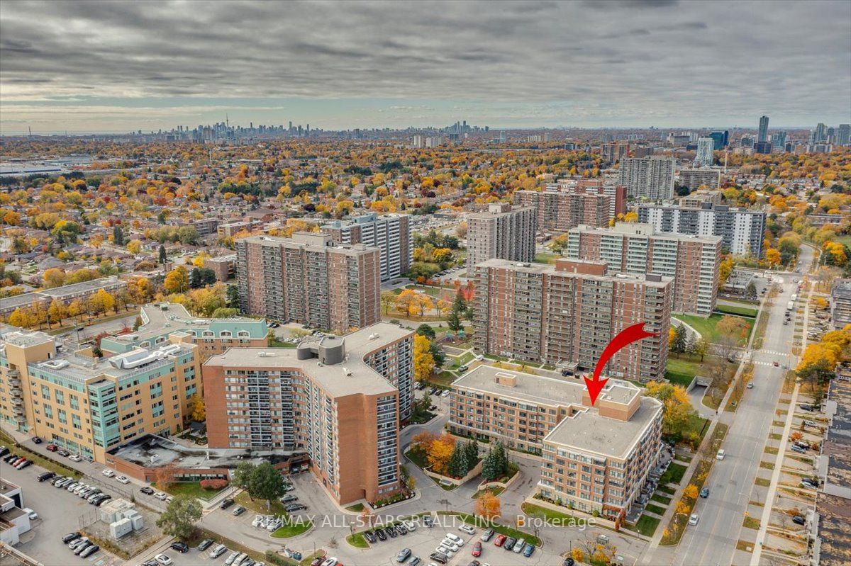 115 Bonis Ave, #413
