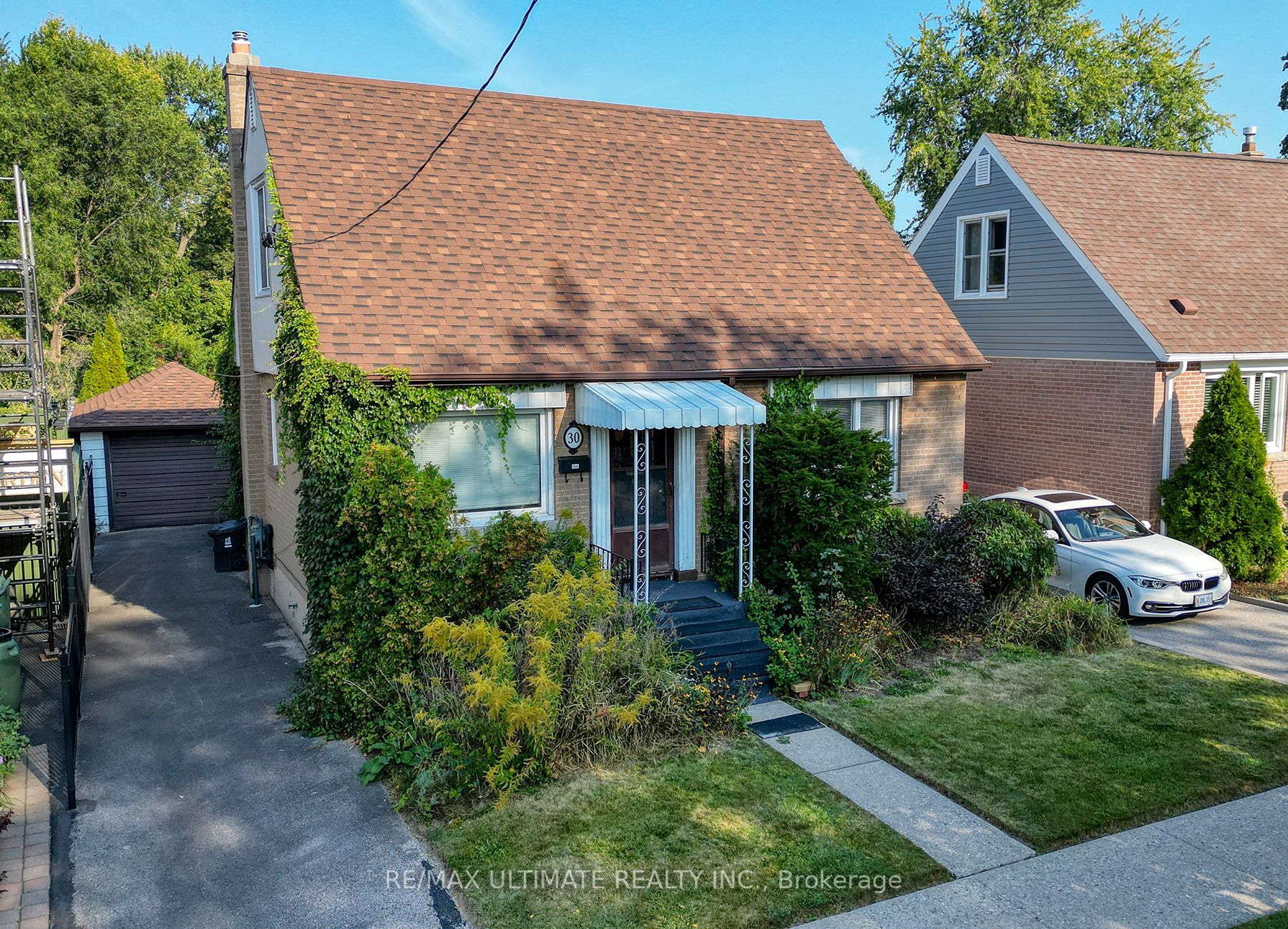 30 Dorine Cres