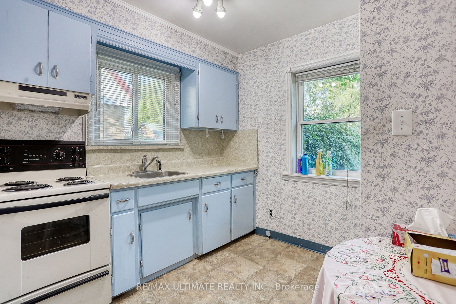 30 Dorine Cres