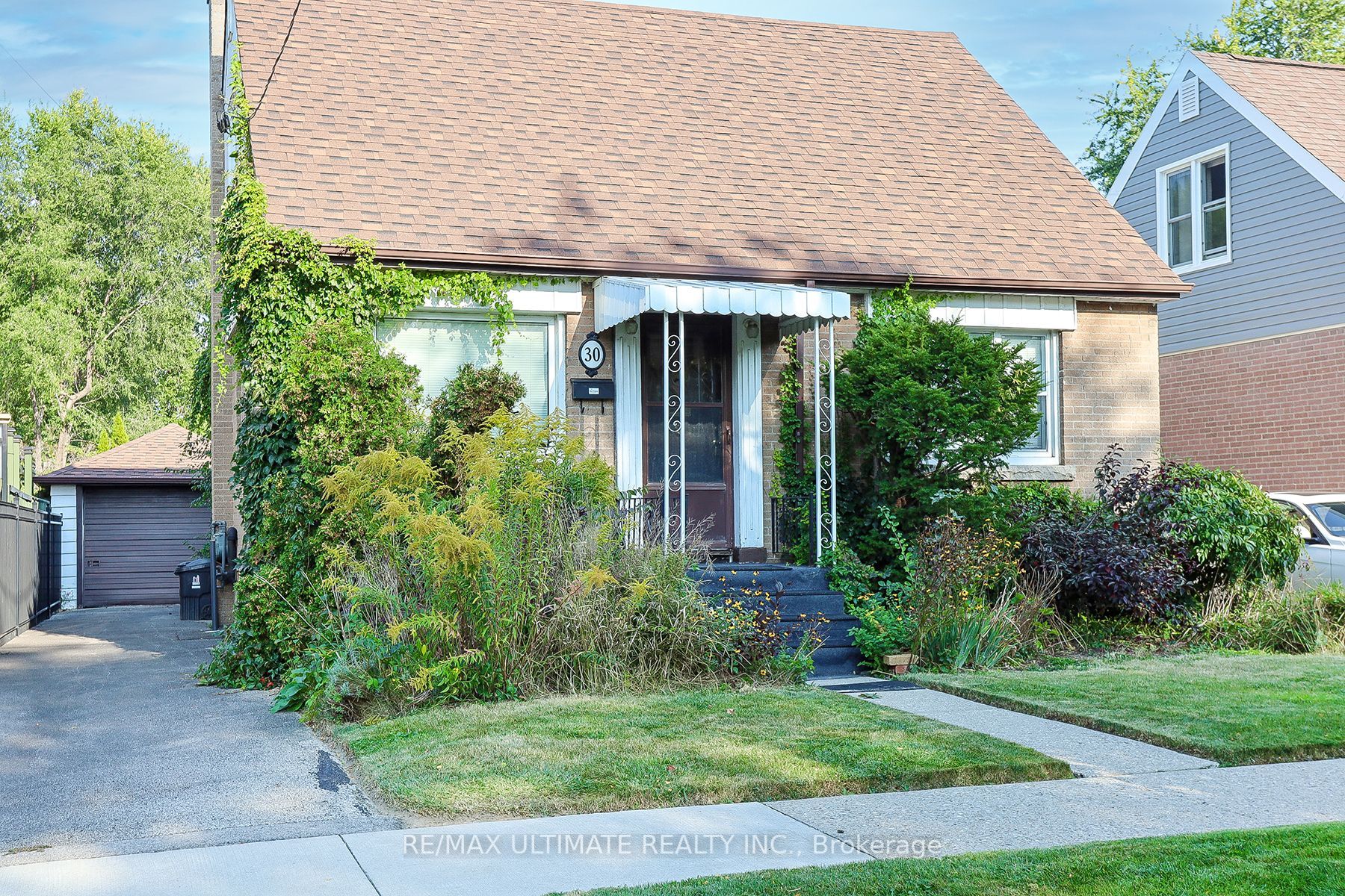 30 Dorine Cres