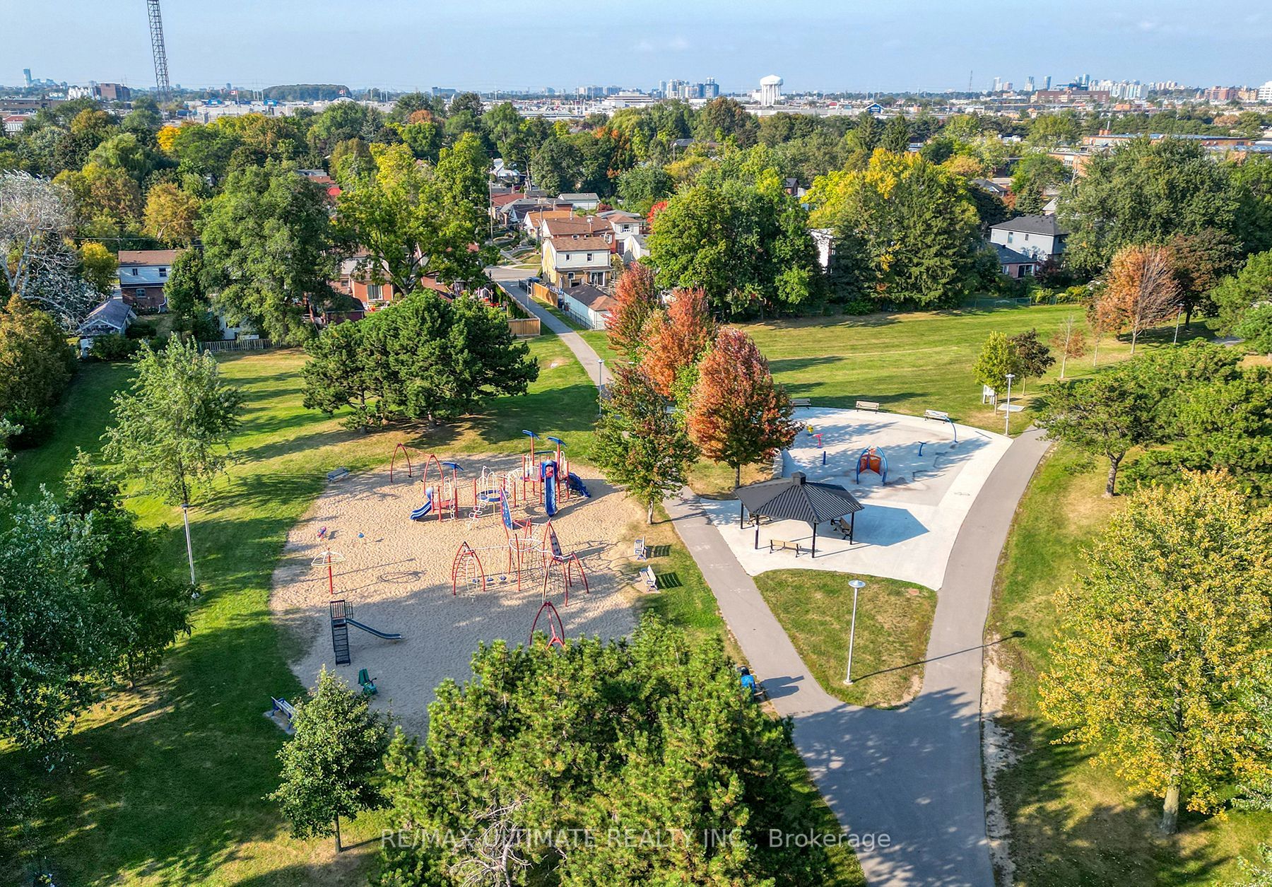 30 Dorine Cres