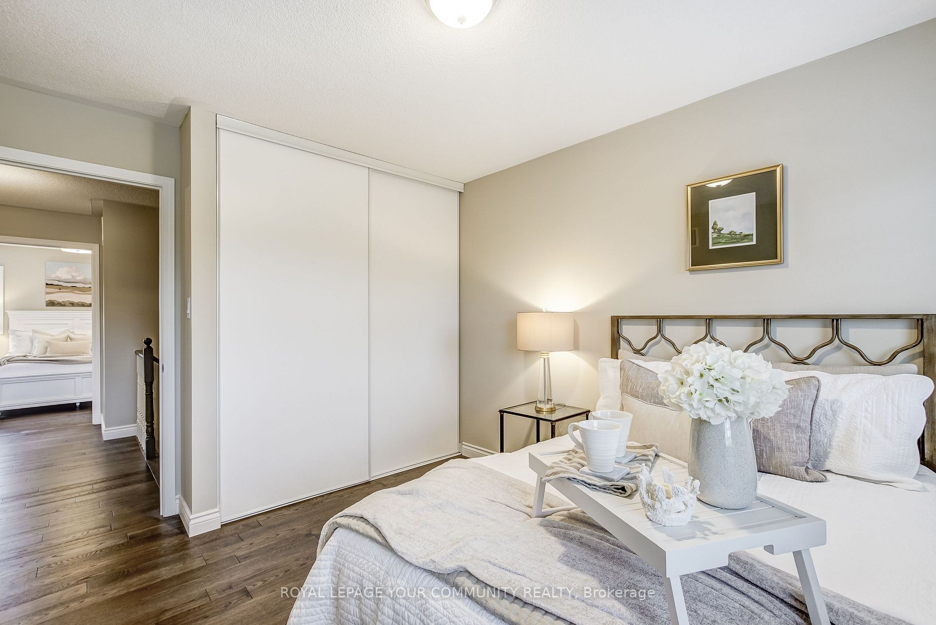 1392 Glaspell Cres