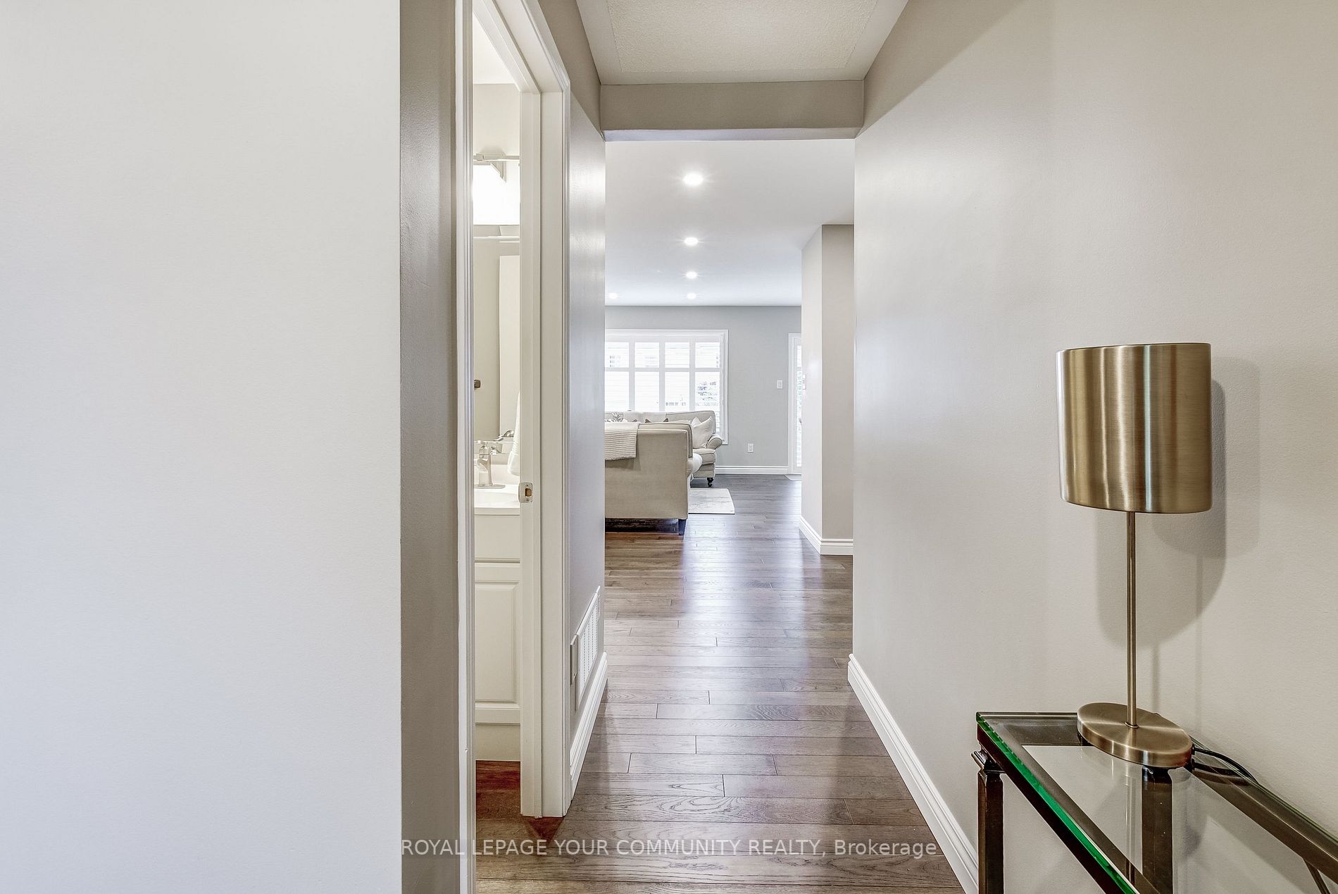 1392 Glaspell Cres