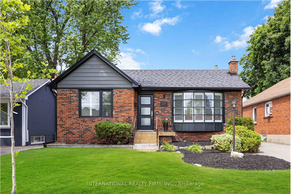 24 Scotswood Rd, Toronto