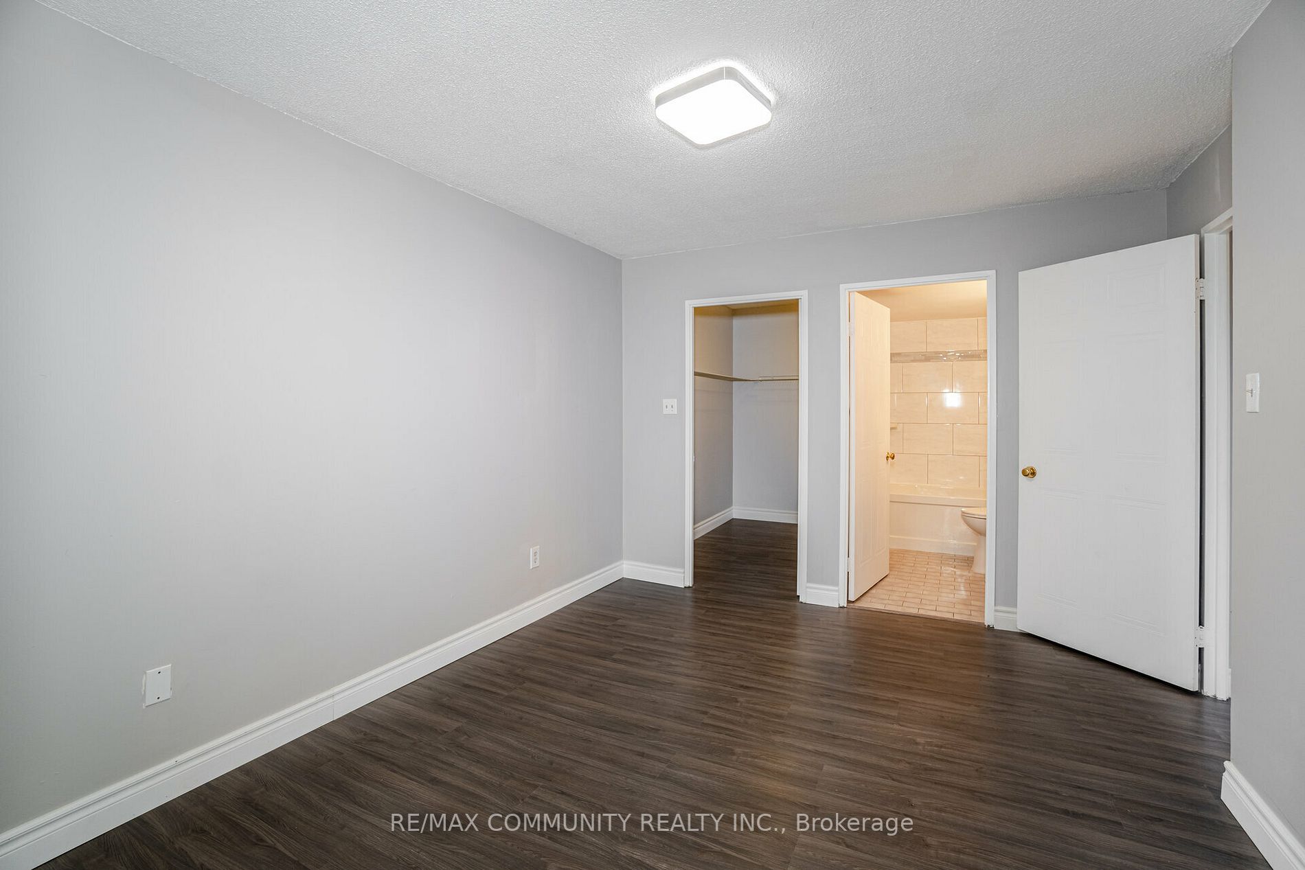 5 Greystone Walk Dr, #103