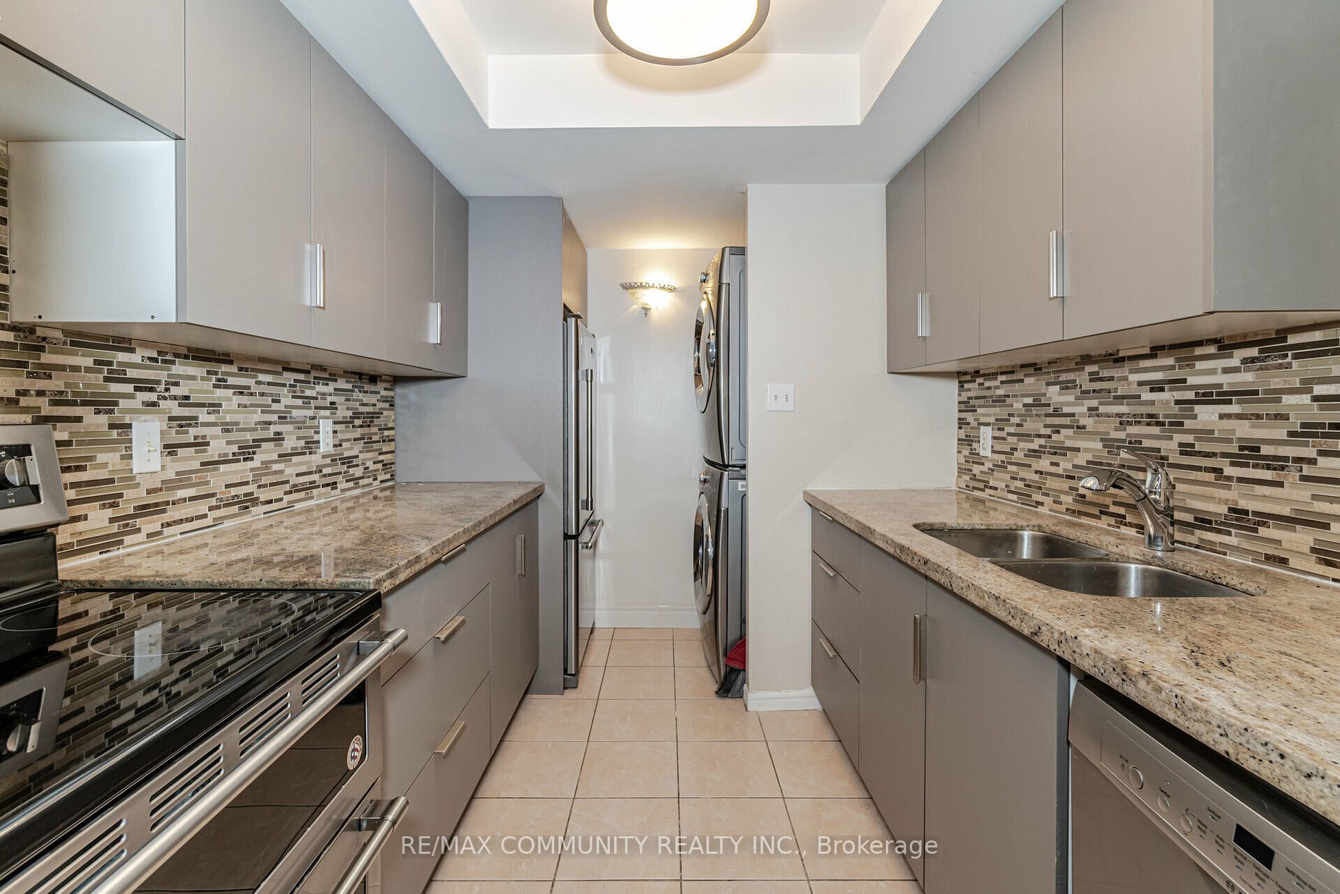 5 Greystone Walk Dr, #103
