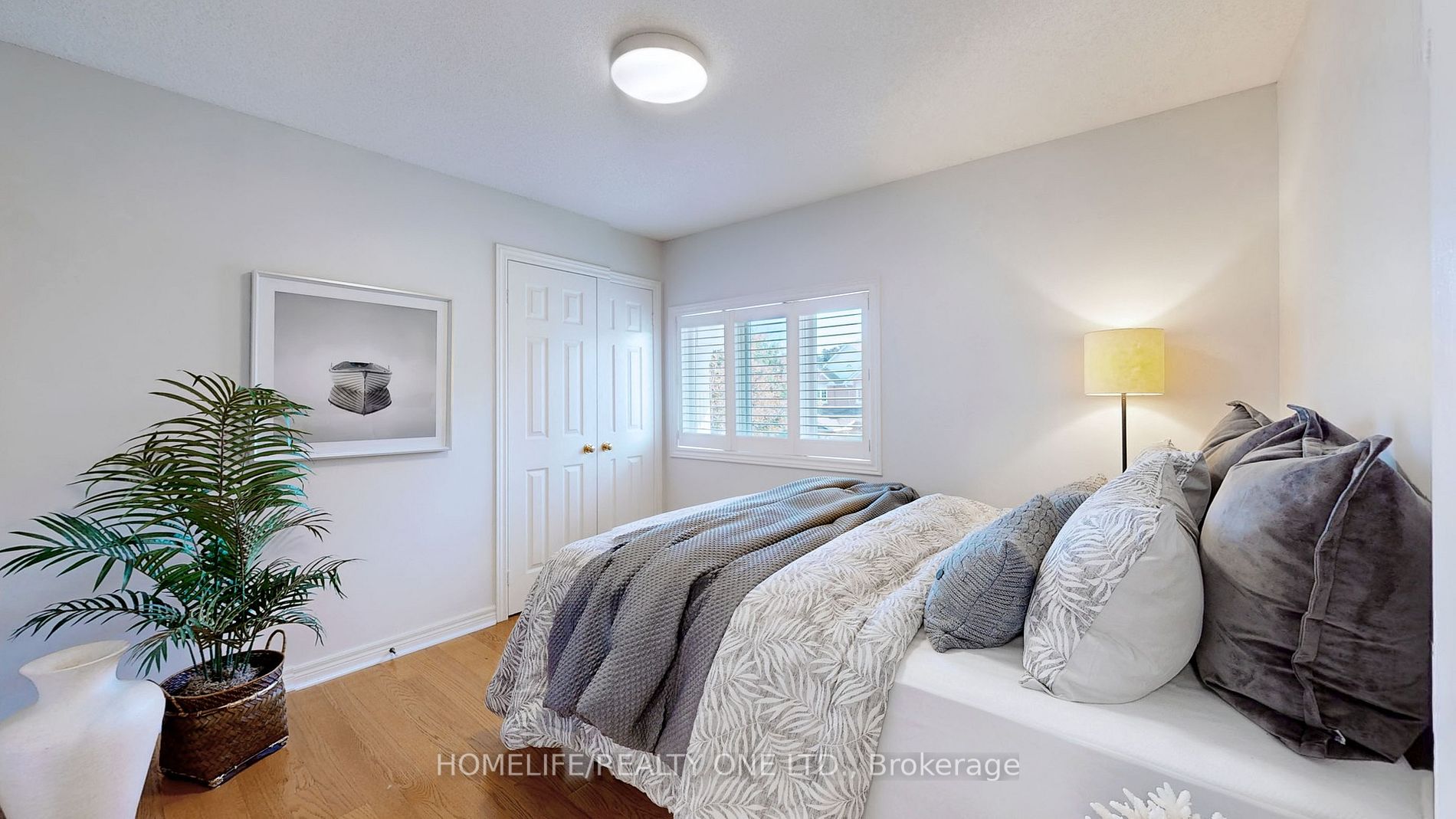 2 Hester Ave