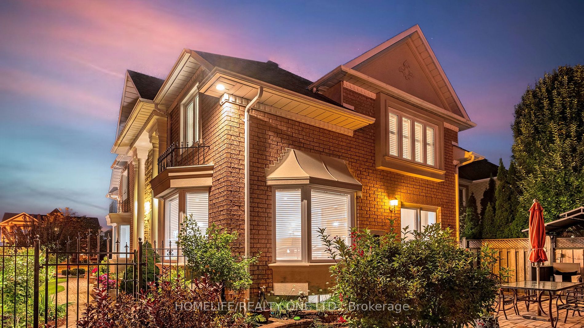2 Hester Ave