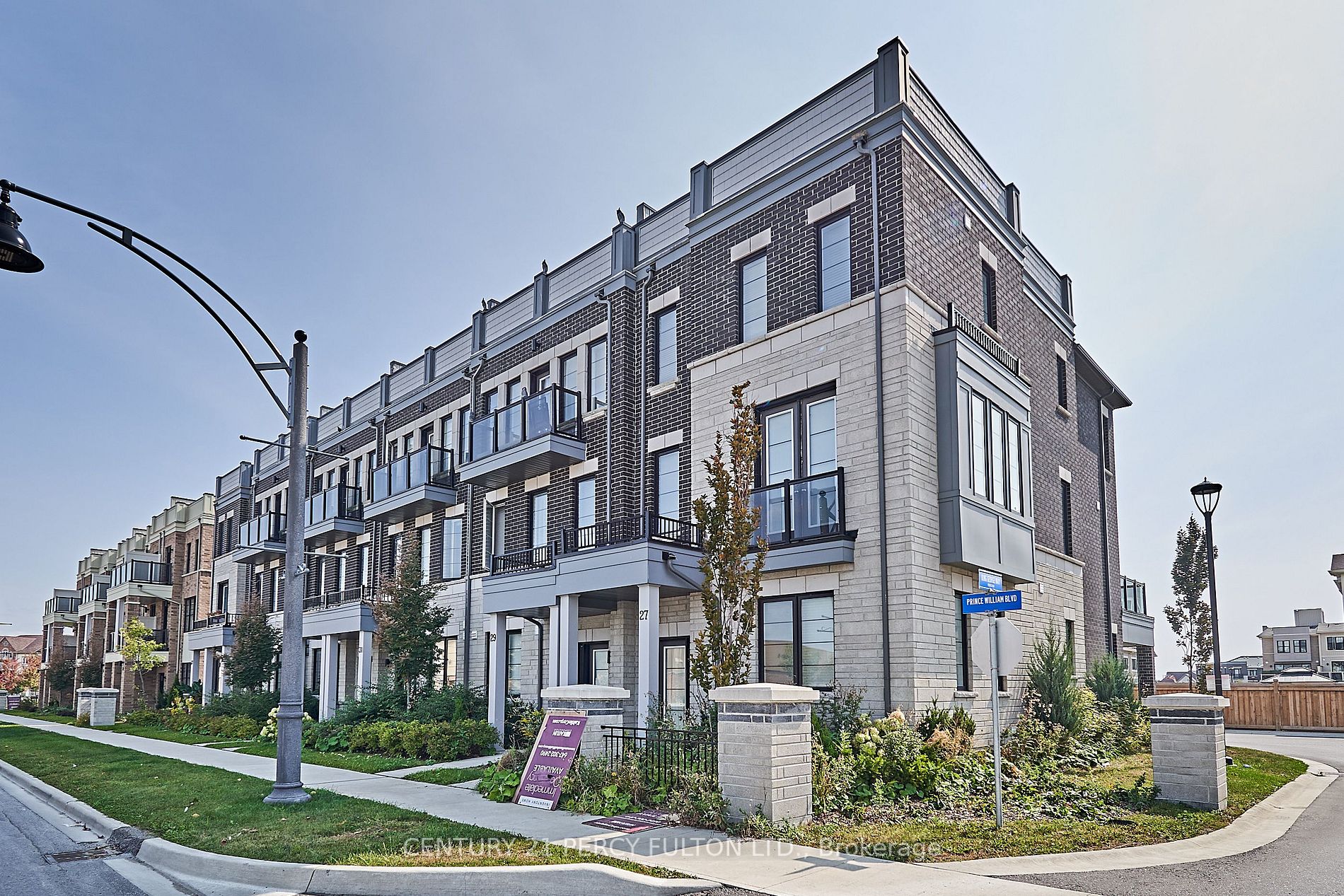 27 Prince William Blvd