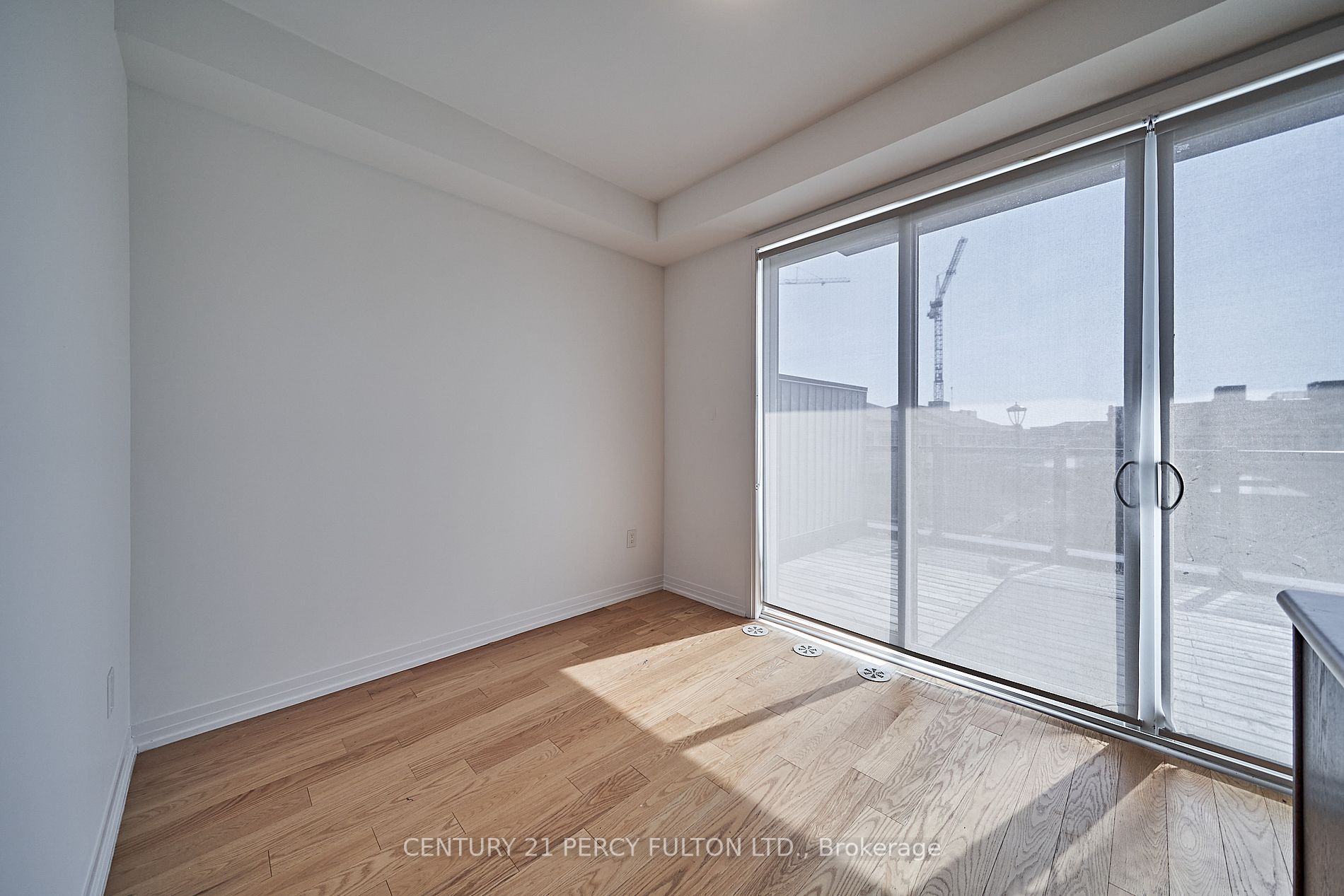 27 Prince William Blvd