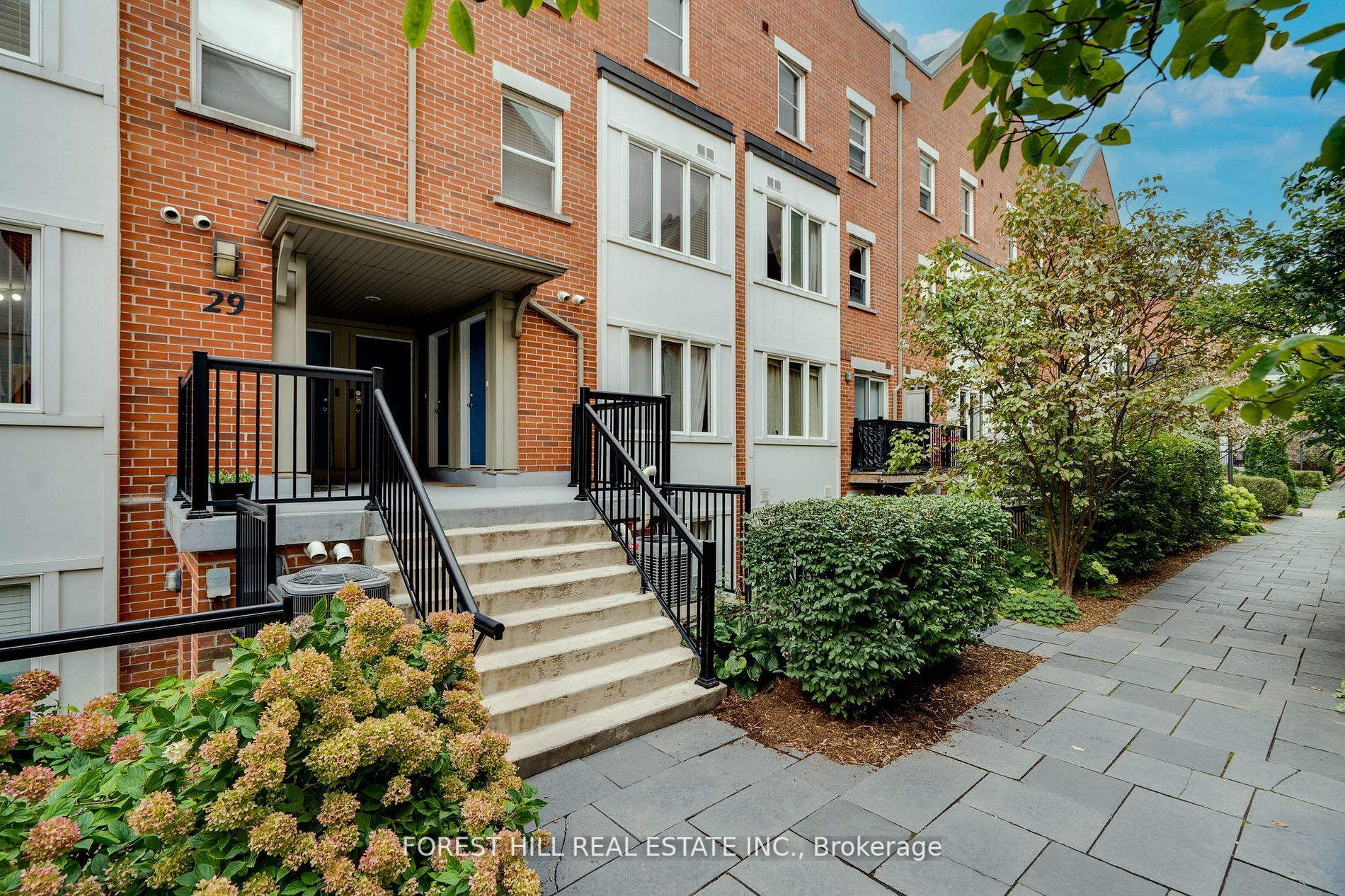29 Frances Loring Lane, #3