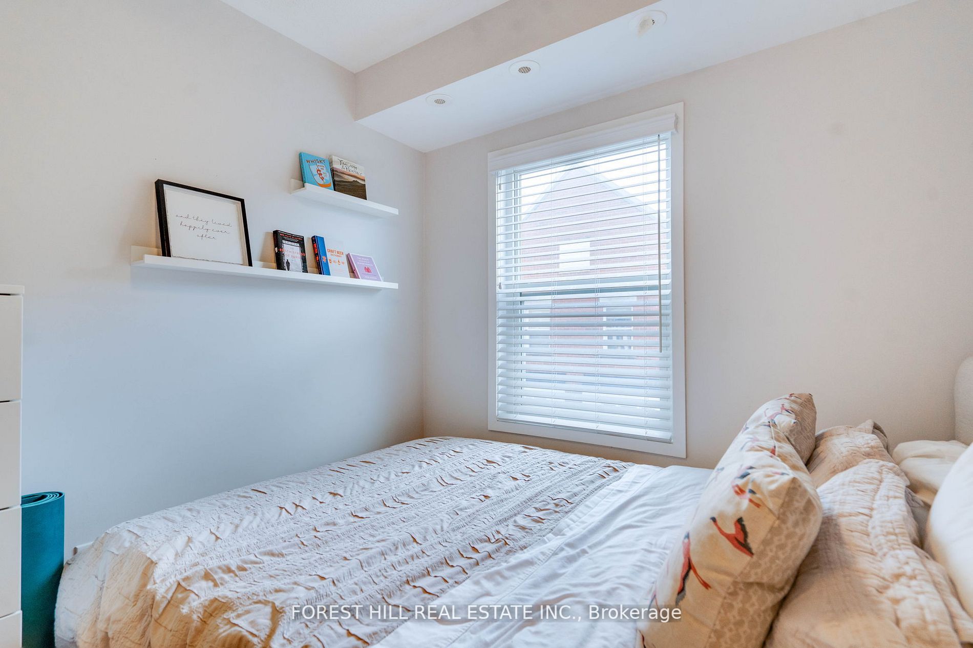 29 Frances Loring Lane, #3