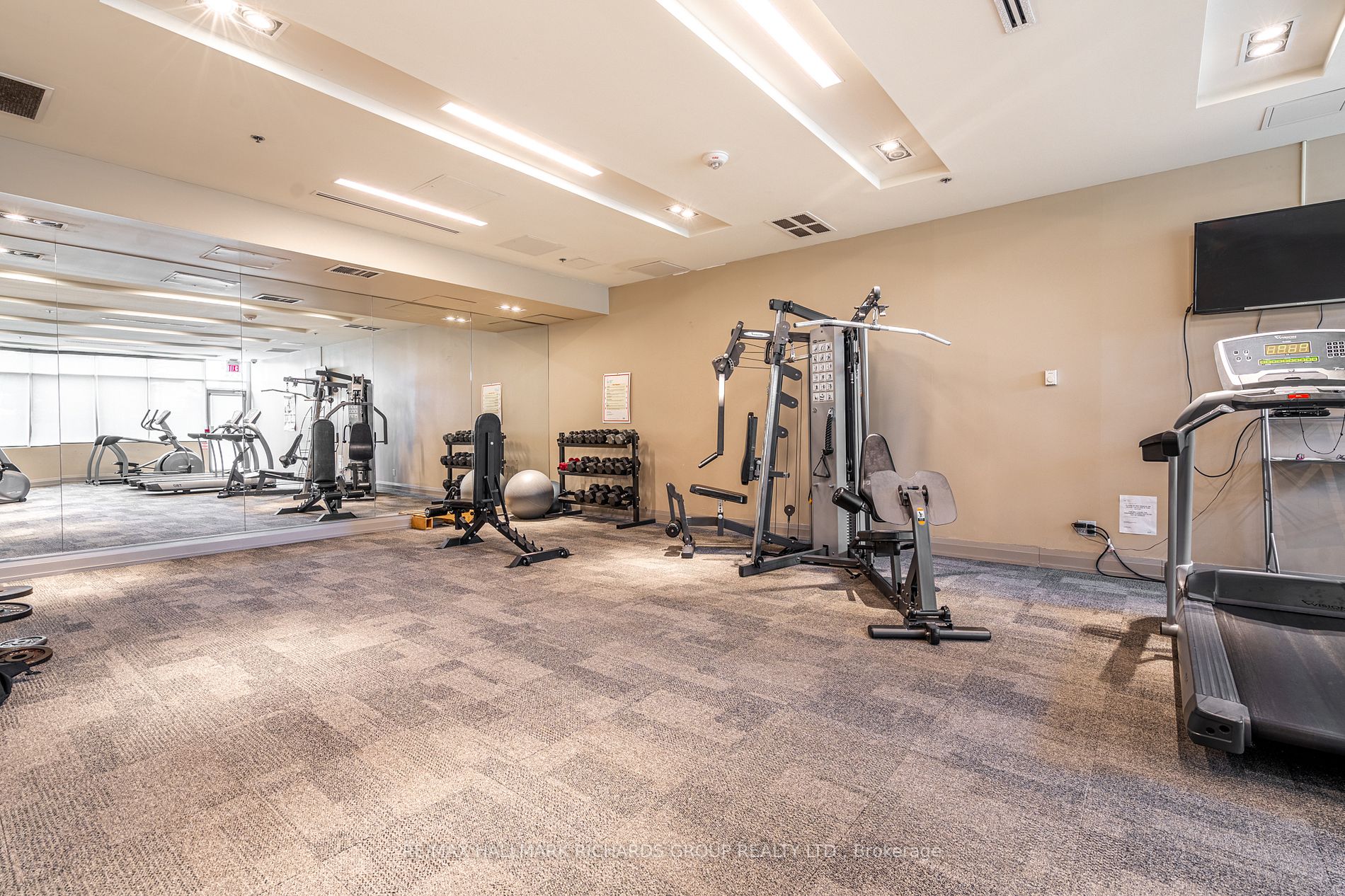 3520 Danforth Ave, #220