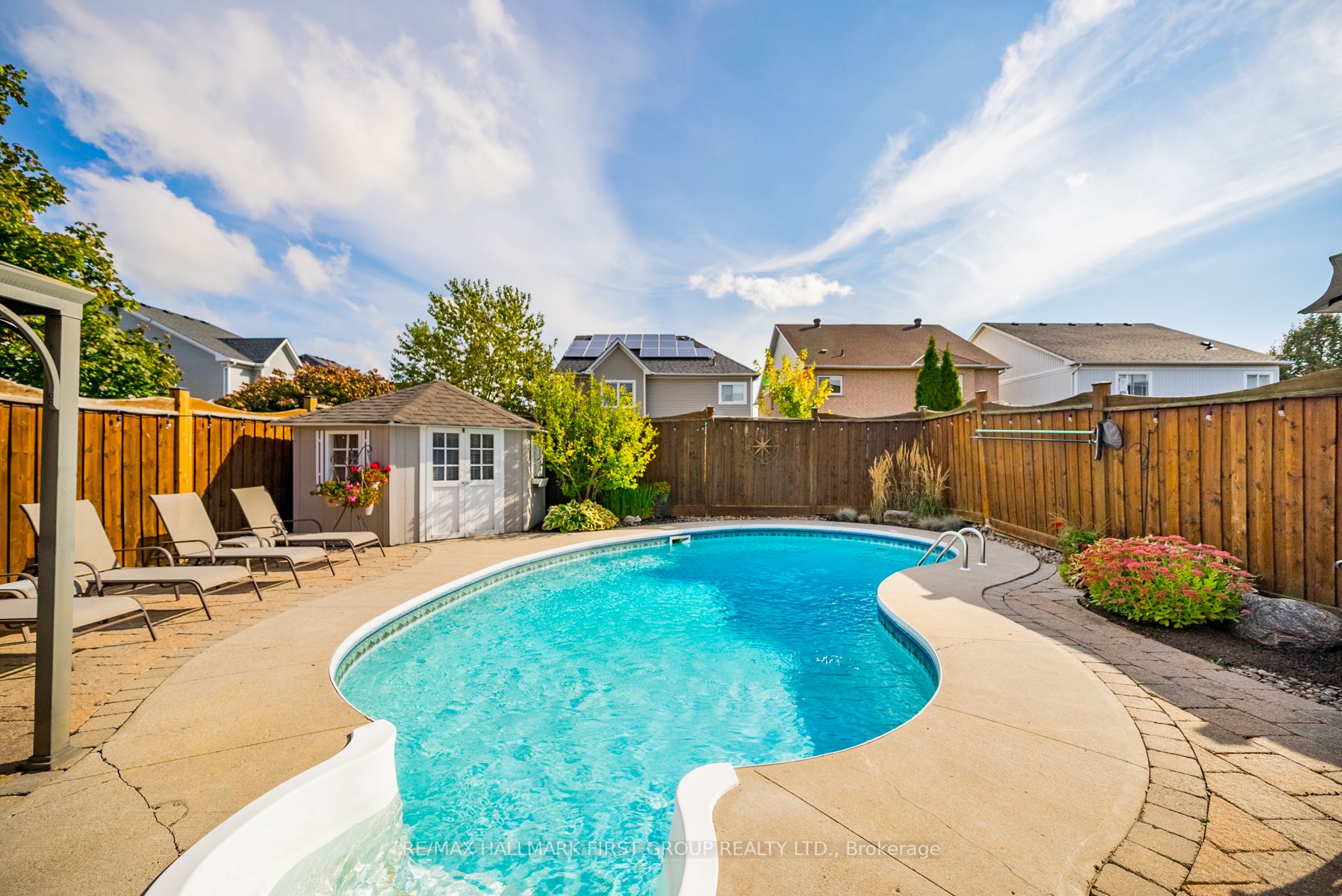 1052 Windrush Dr
