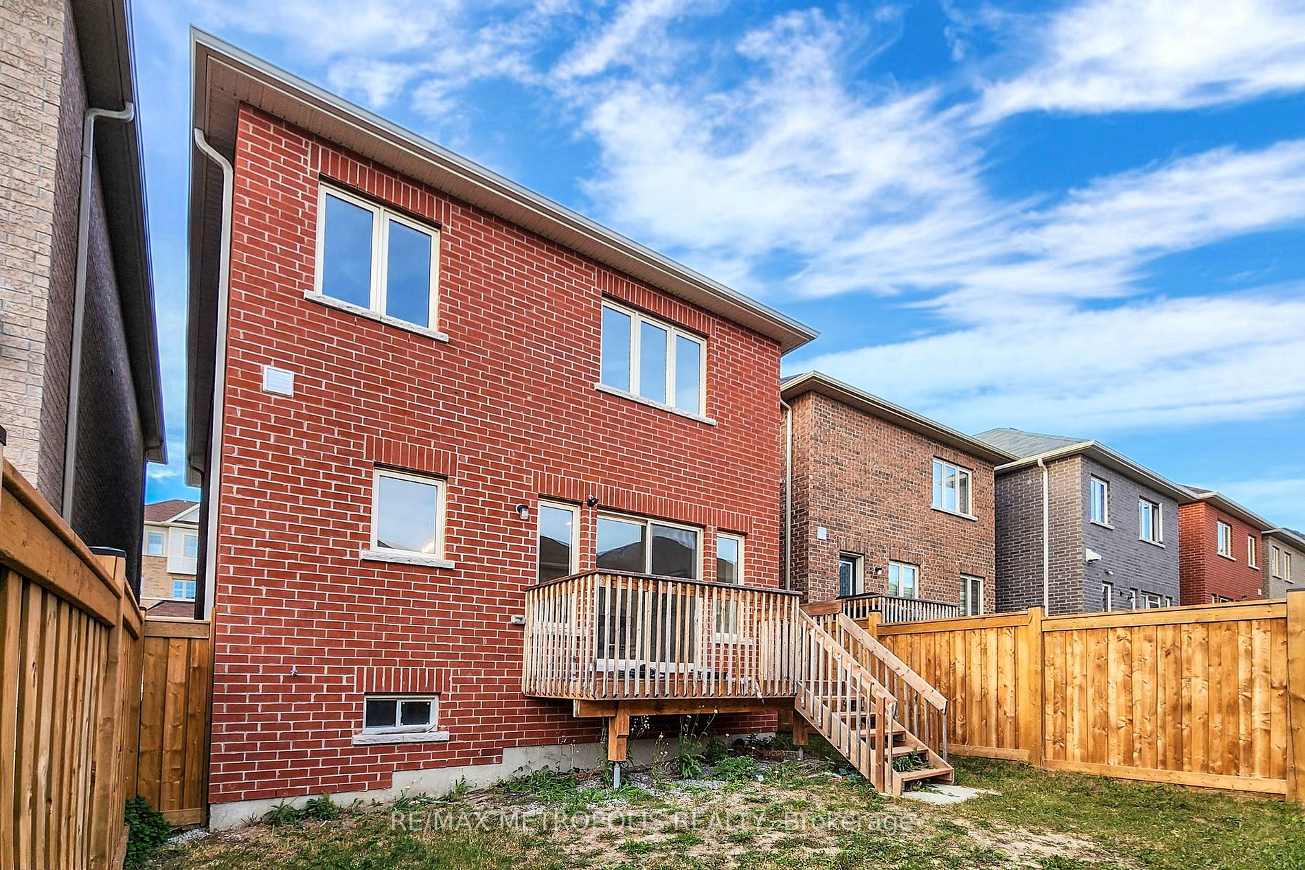 17 Camilleri Rd