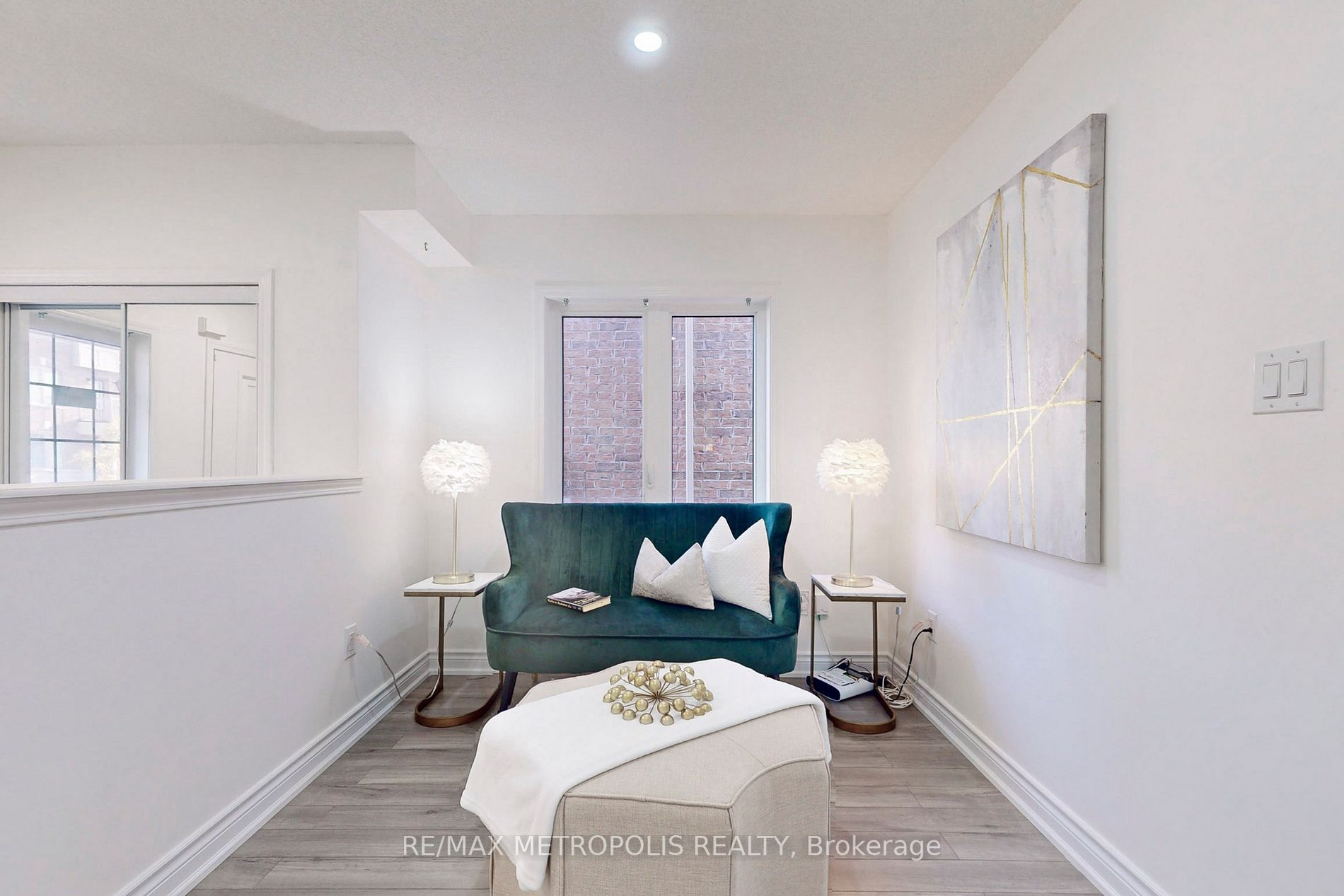 17 Camilleri Rd