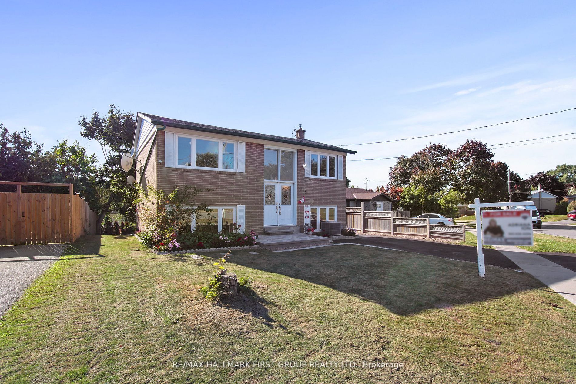 913 Greenwood Cres