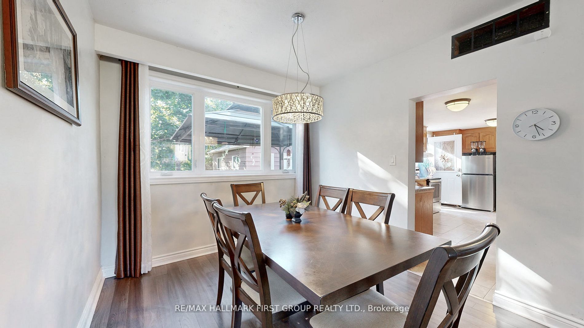 913 Greenwood Cres