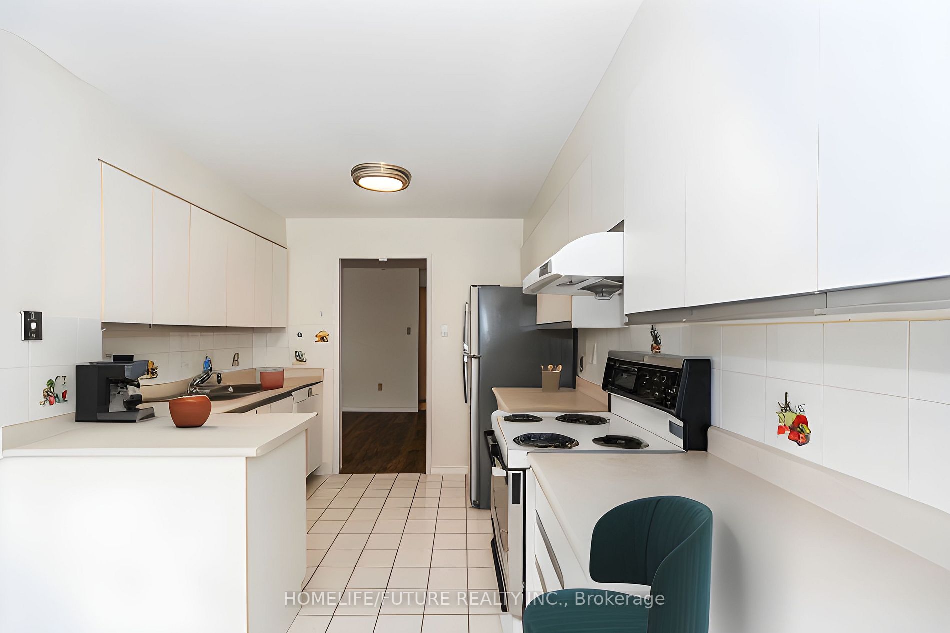 430 Mclevin Ave, #101