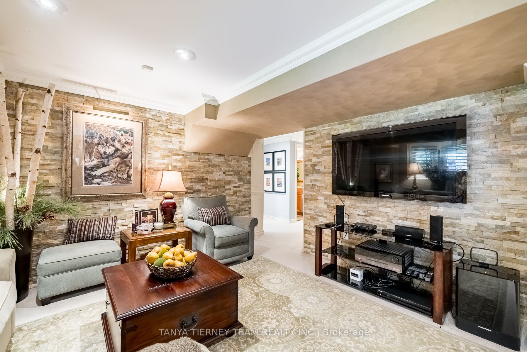 12 Lennon Crt