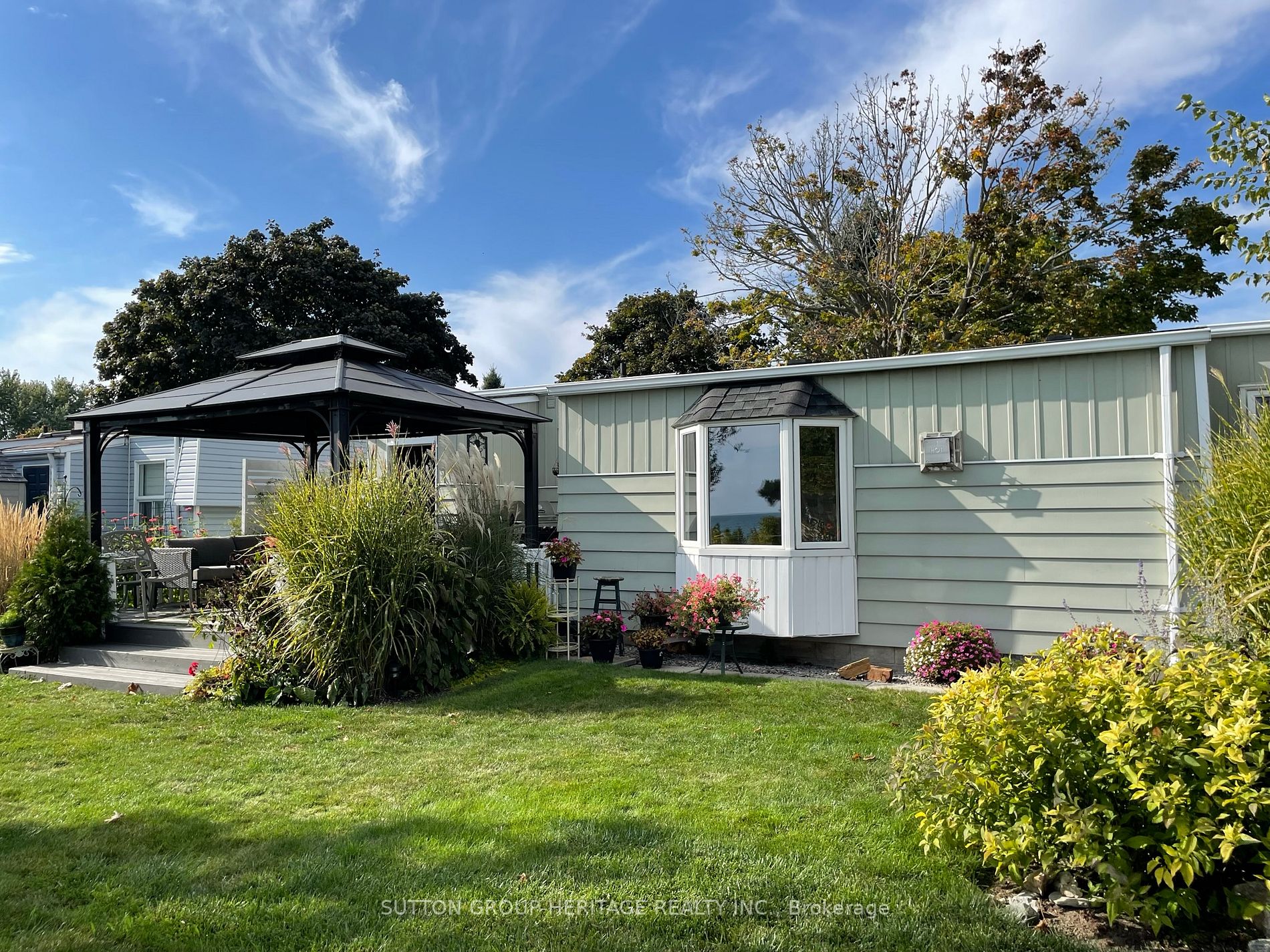 73 Bluffs Road