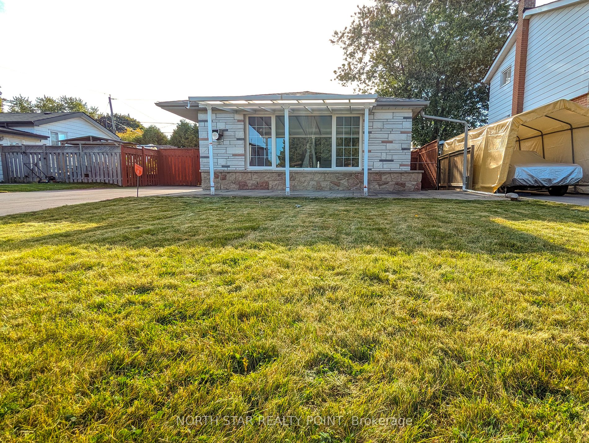 708 Cortez Ave E