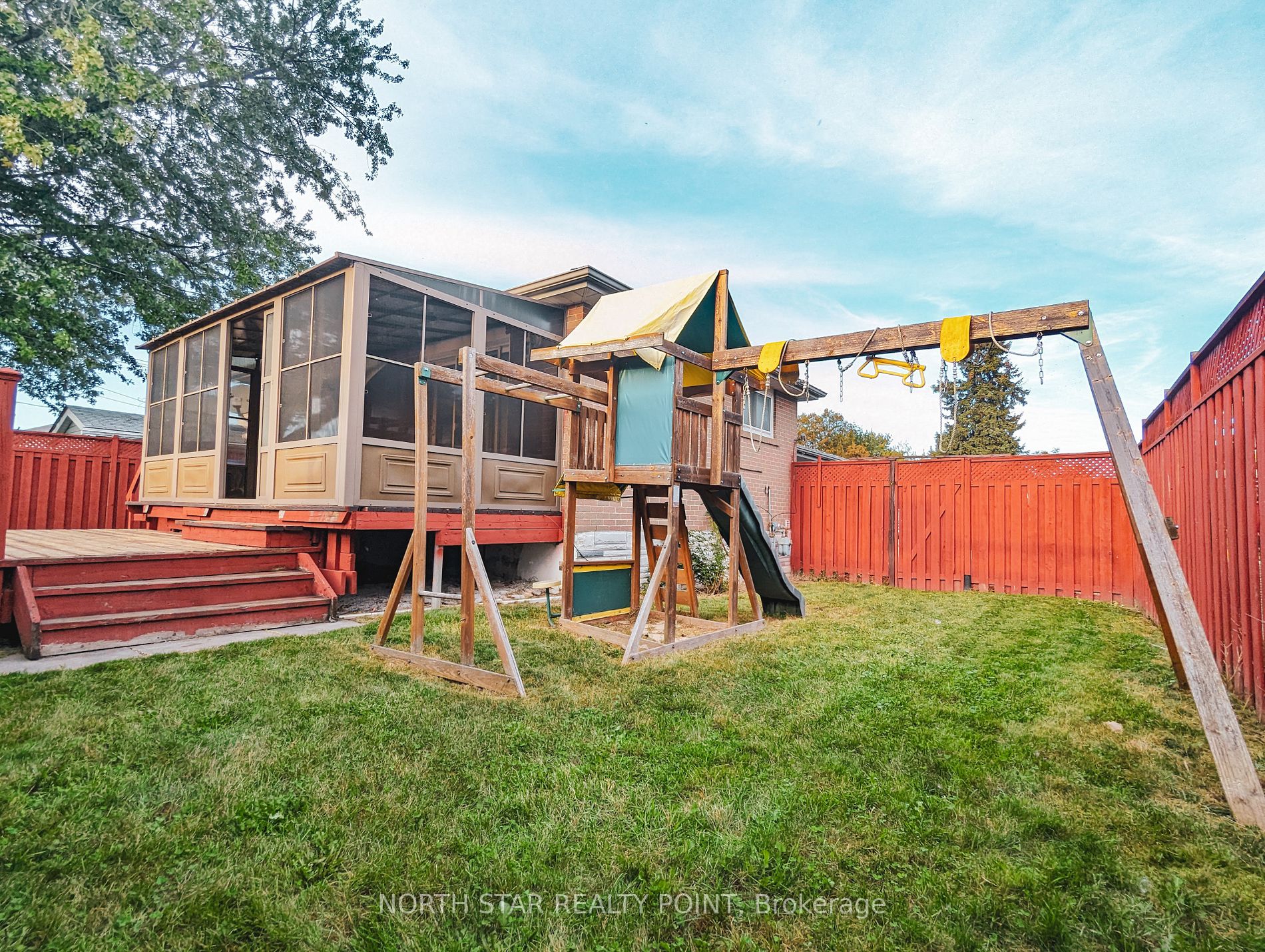 708 Cortez Ave E