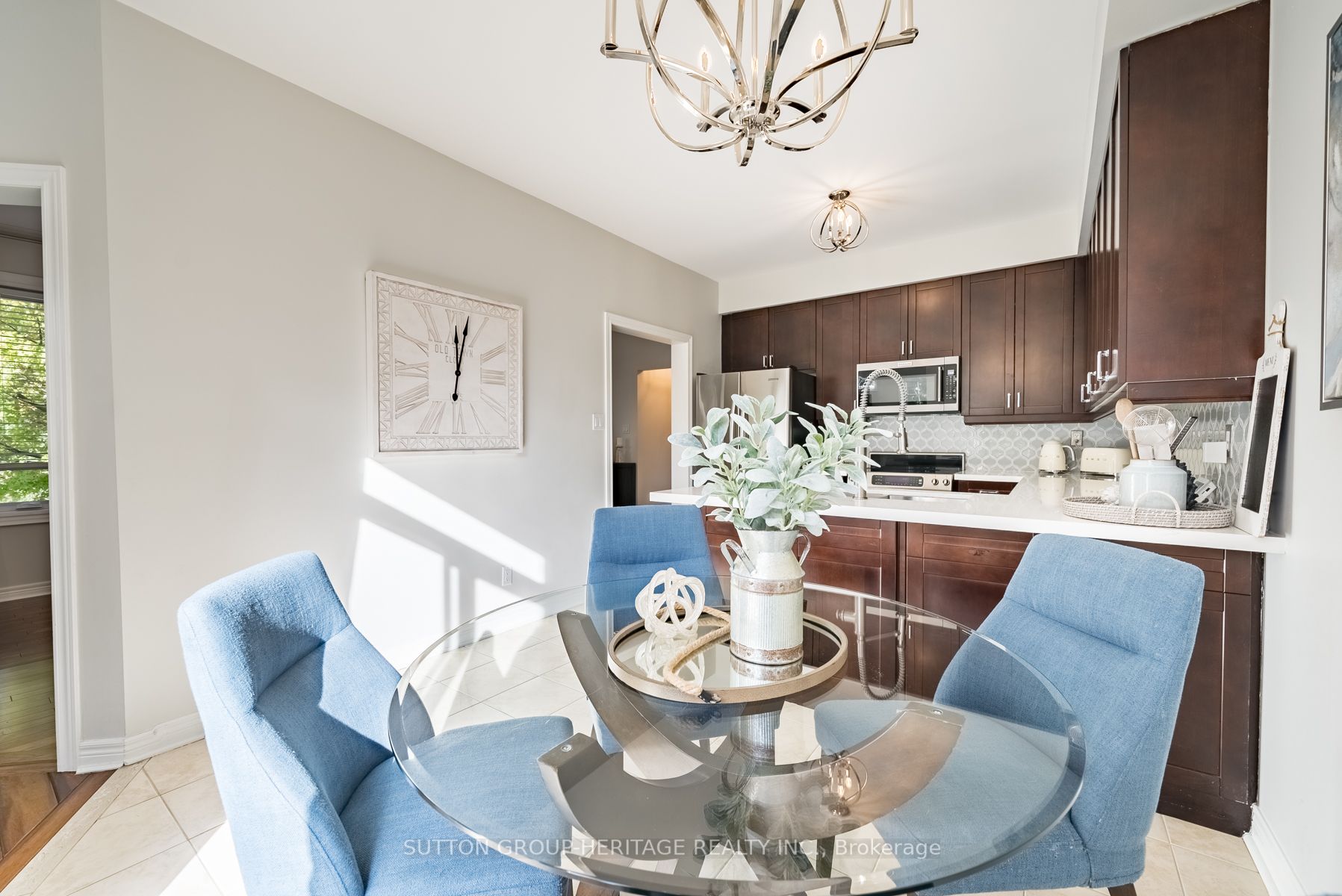 37 Kenilworth Cres