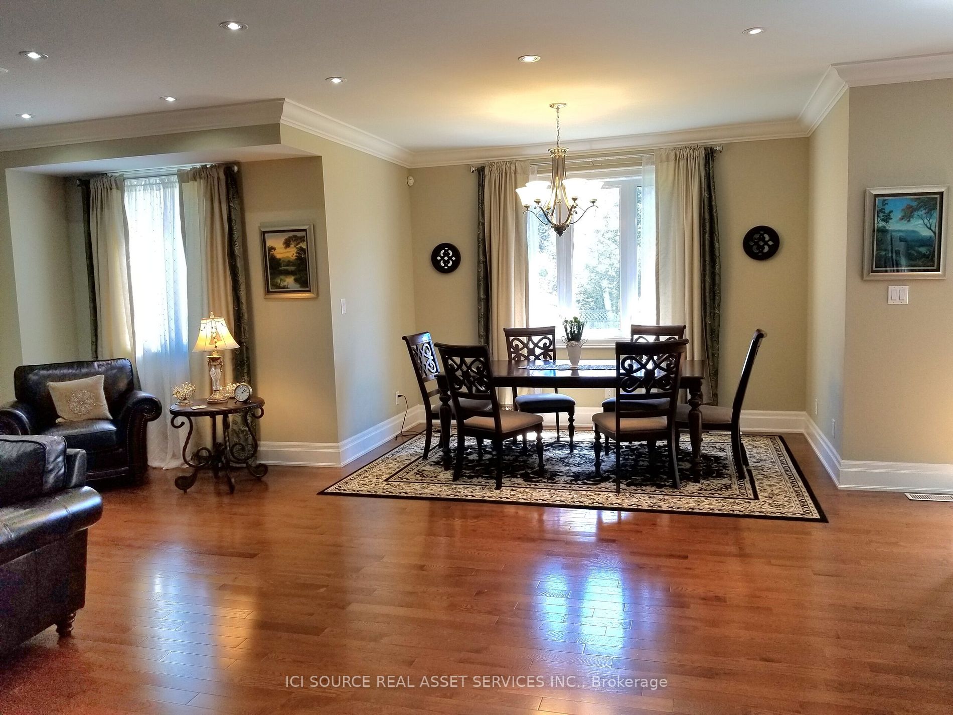 374 Beechgrove Dr
