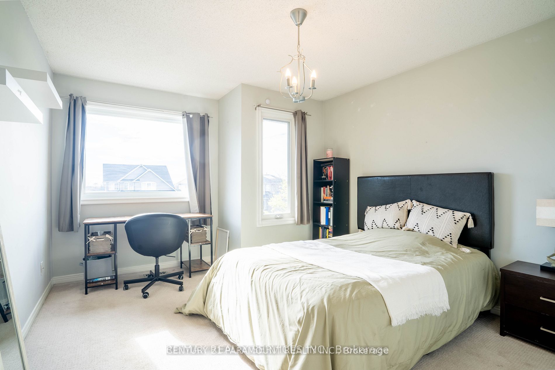 100 Fieldcrest Ave, #Upper