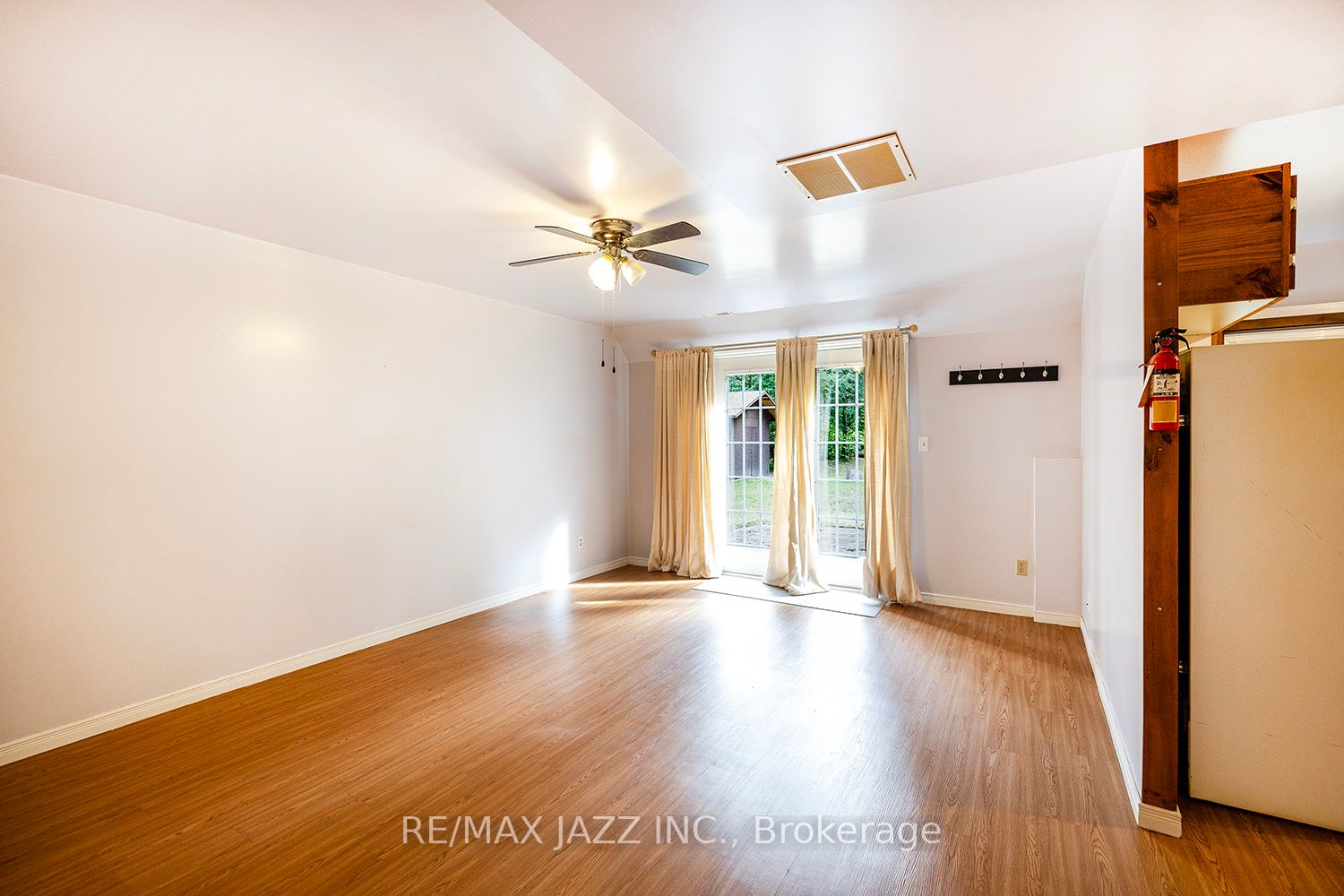 2220 Boundary Road