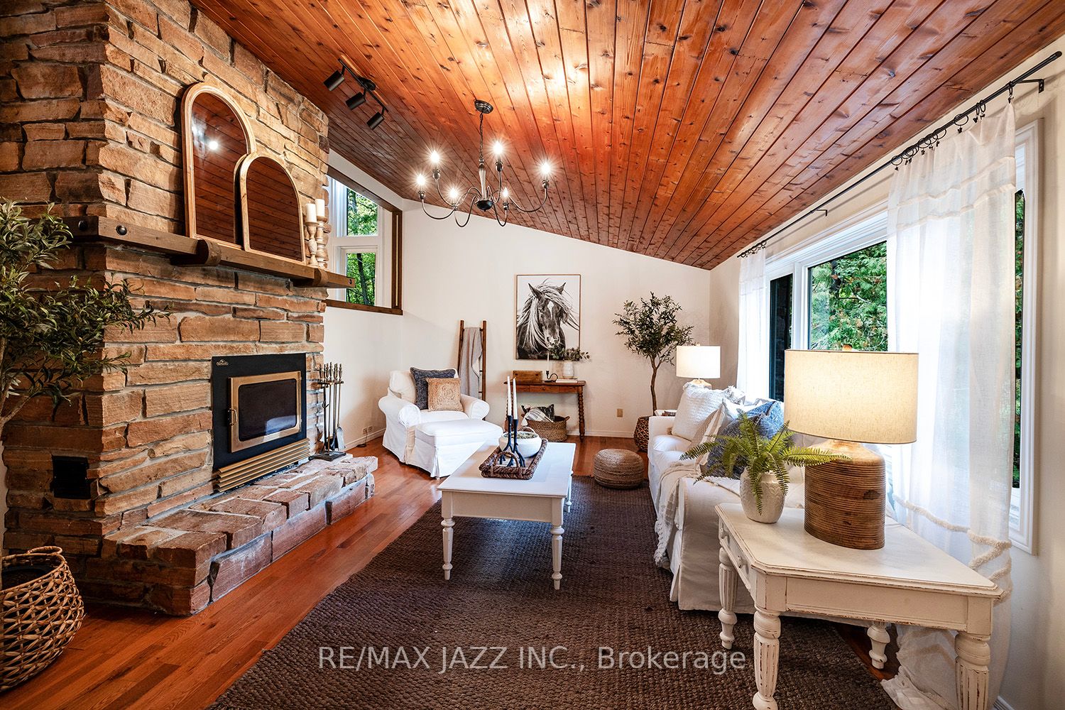 2220 Boundary Road