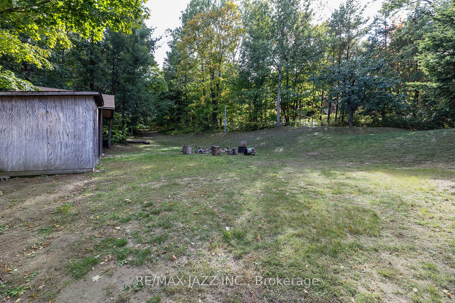 2220 Boundary Road